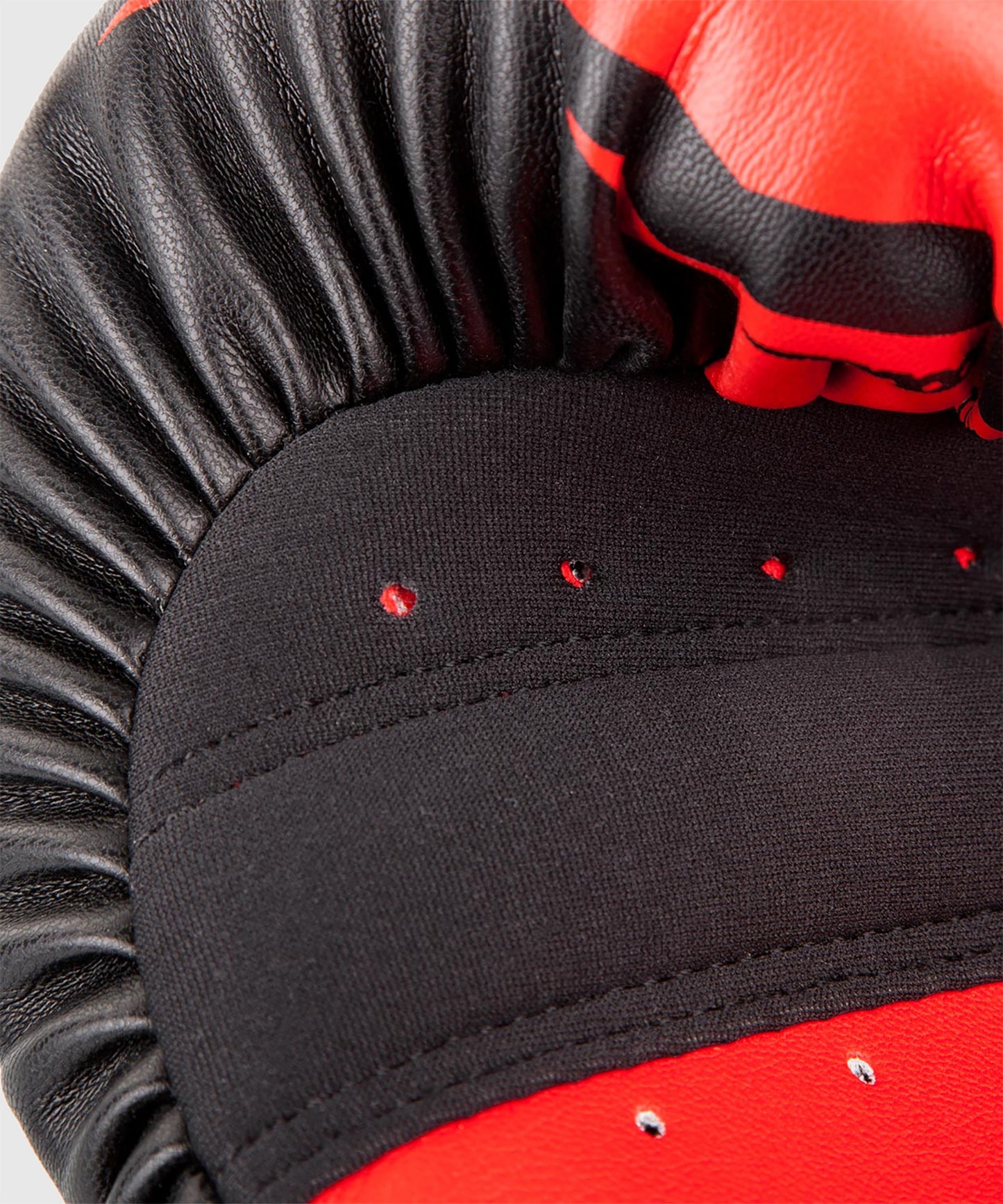 Venum Challenger 3.0 Guantes de Boxeo - Negro/Rojo