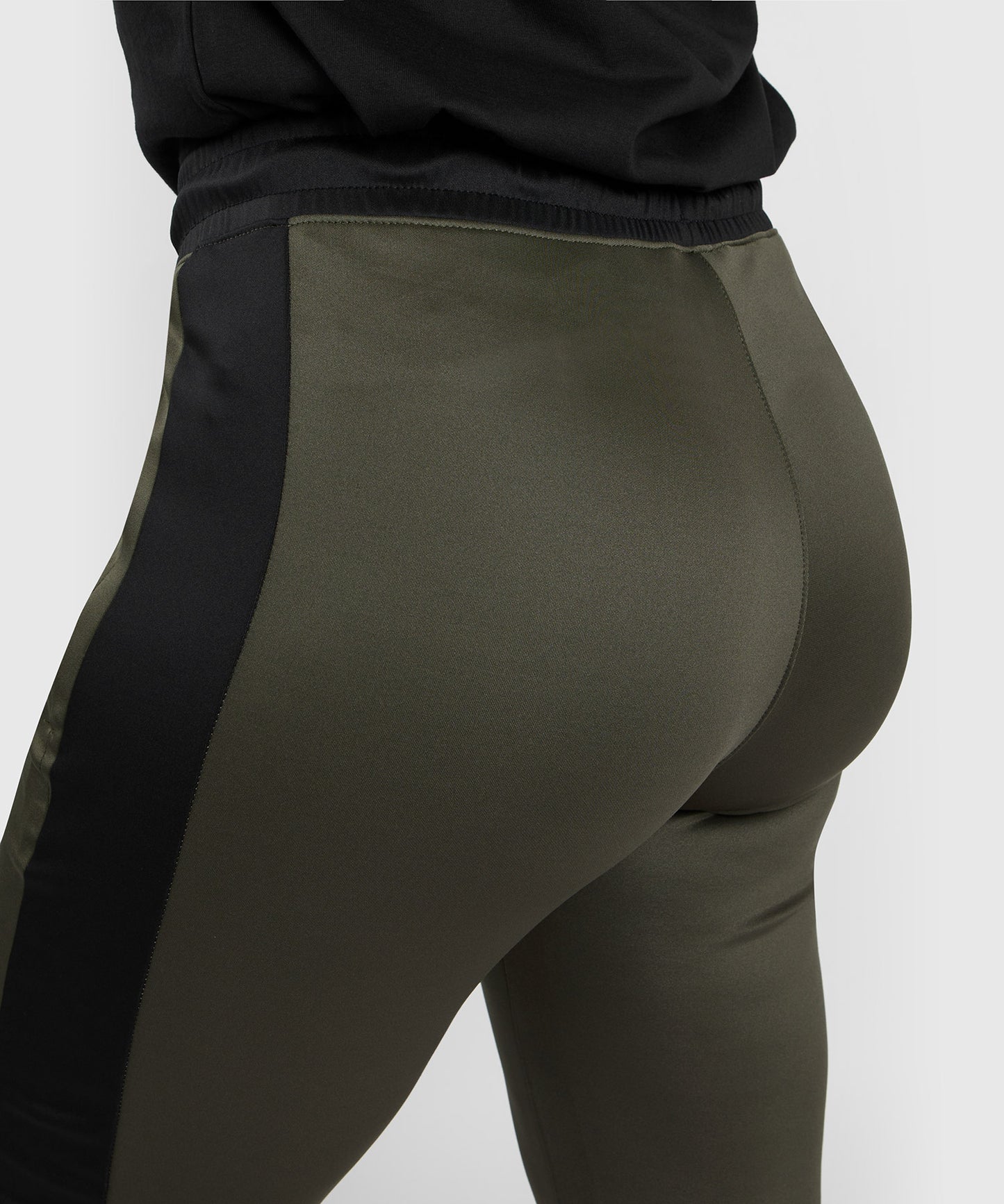 UFC Adrenaline by Venum Fight Week Women’s Performance Jogging Pants - Khaki/Bronze