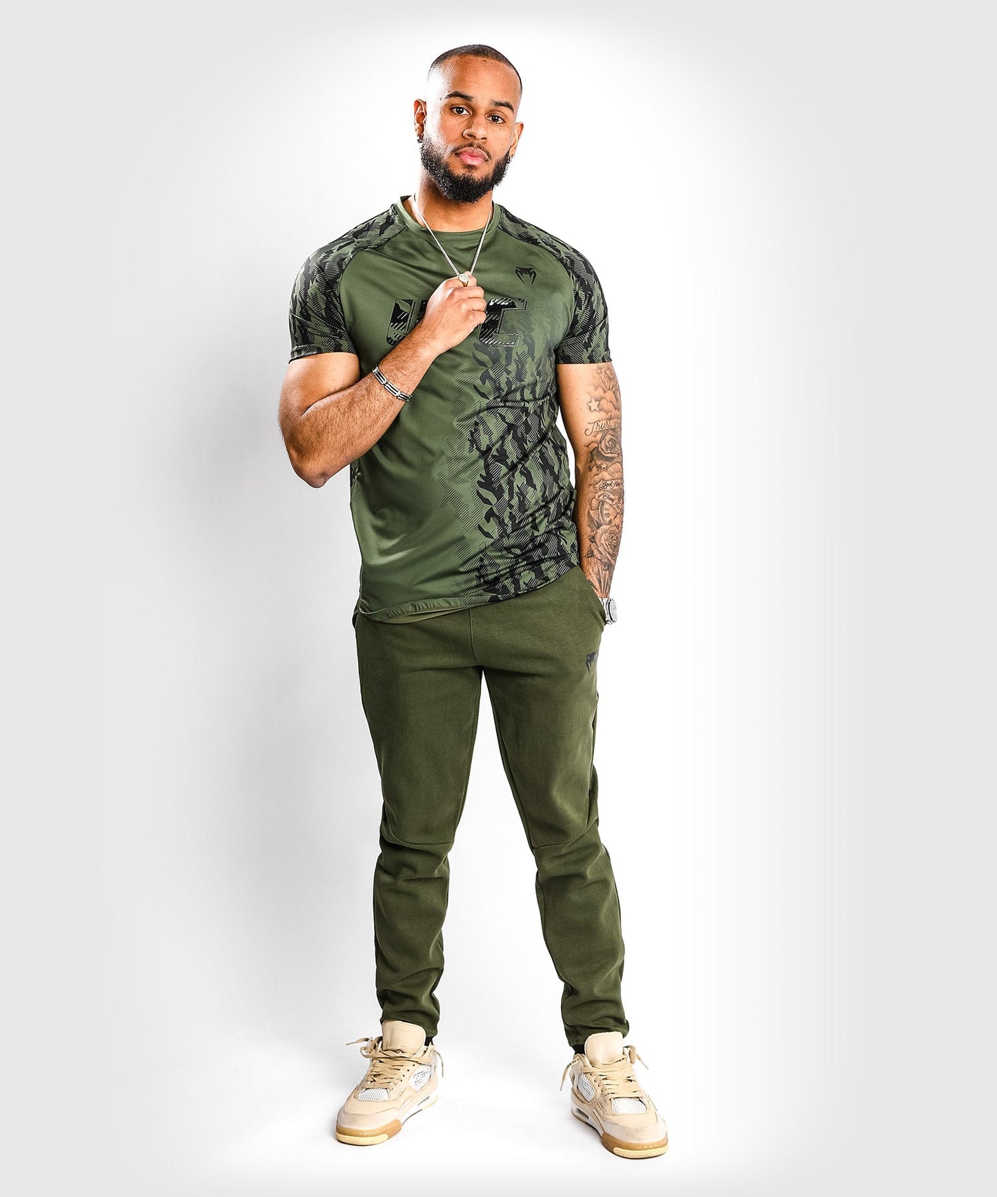 UFC Men's Short Sleeve Technical T-Shirt Venum Authentic Fight Week - Khaki