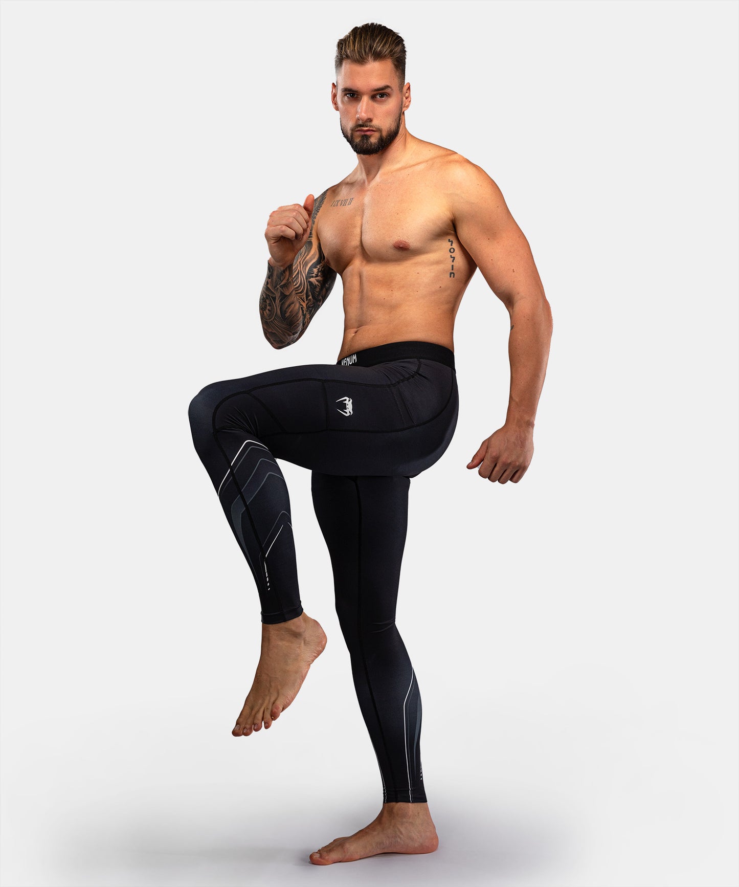 Venum Streamline Spats – Nero/Bianco