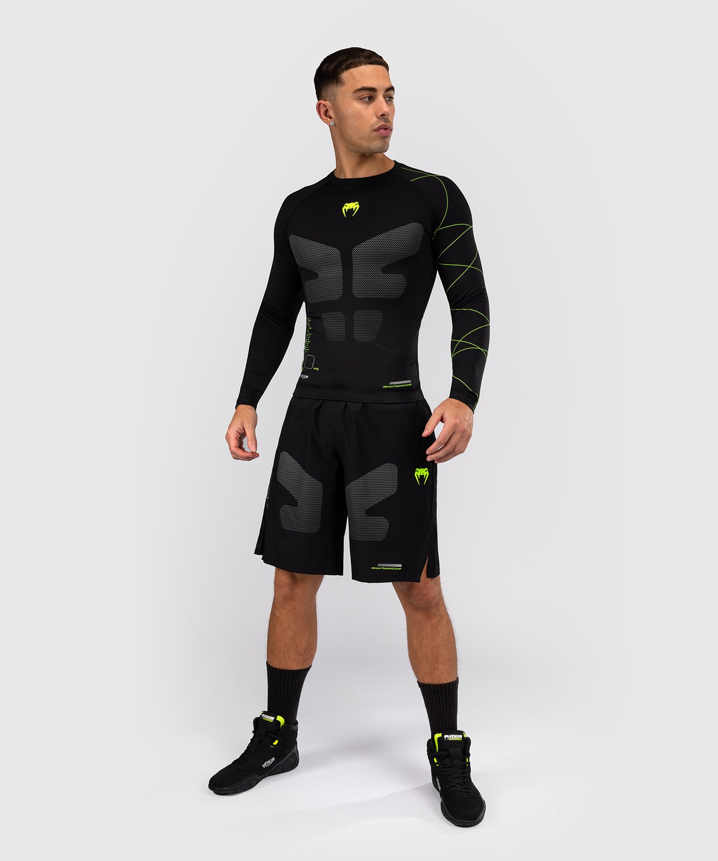 Rashguard Manches Longues Venum Training Camp 4.0 - Noir/Vert fluo