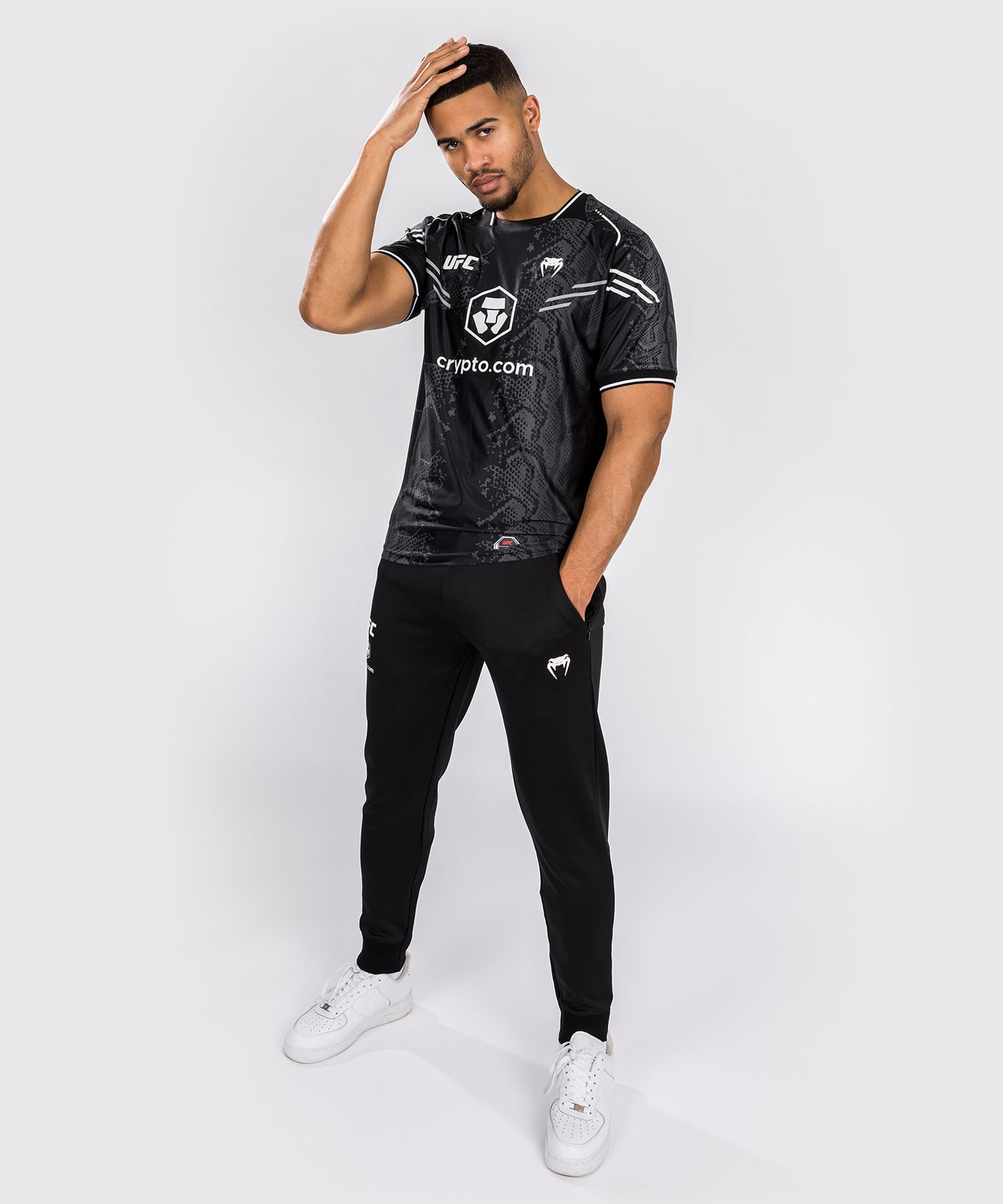 Noche UFC by Venum Authentic Fight Night Herren Walkout-Trikot - Schwarz