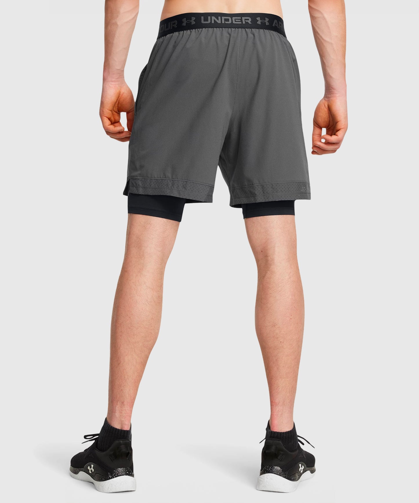 Under Armour 2-En-1 Ua Vanish Woven Fightshorts – Grau