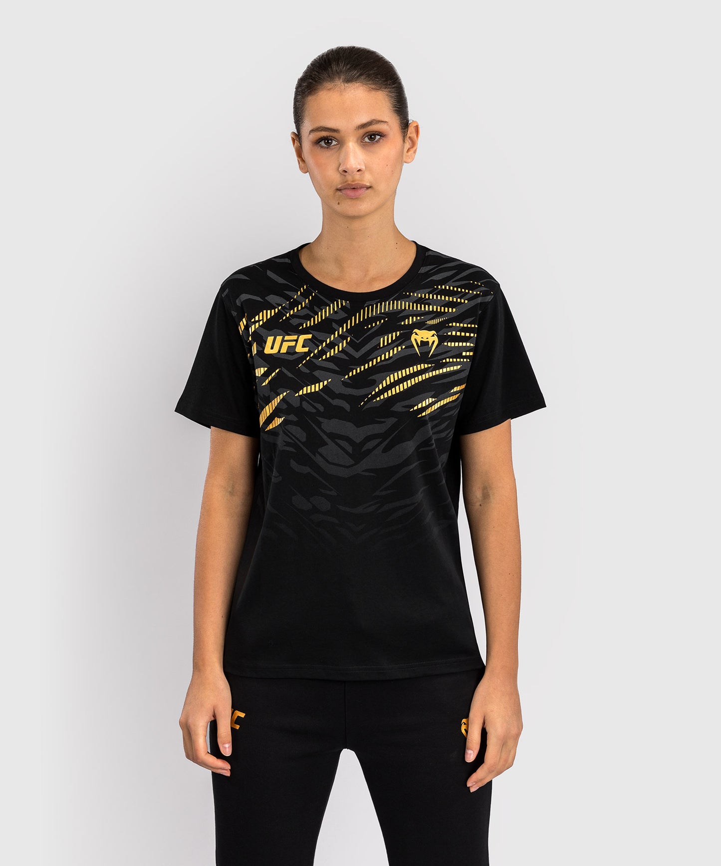 UFC Fusion by Venum Replica Maglietta a Manica Corta per Donna - Champion