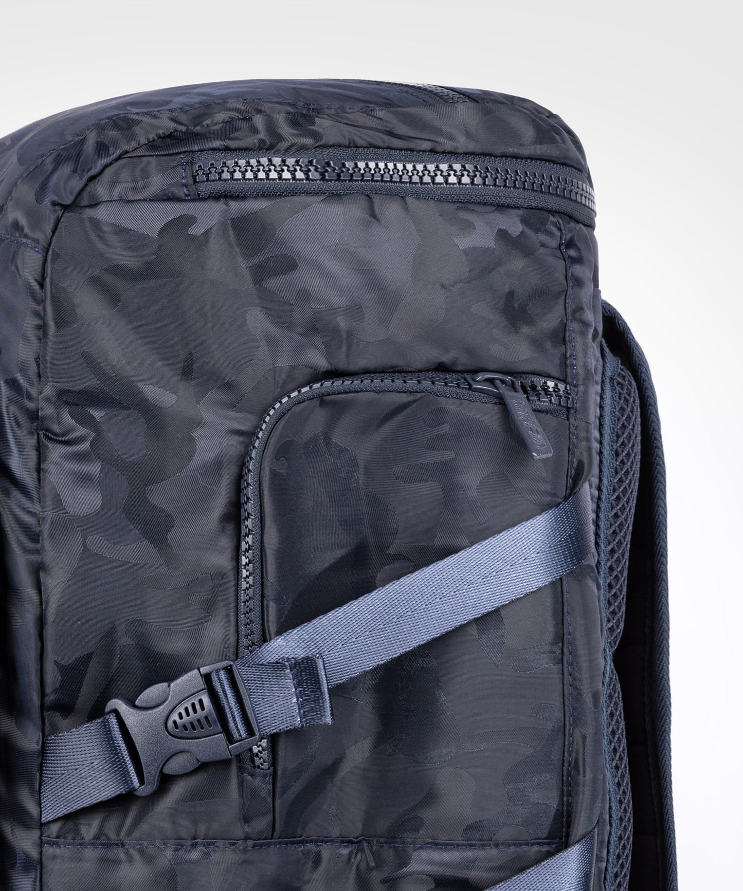 Sac à Dos Venum Challenger Xtrem (50-63L) – Camo/Bleu