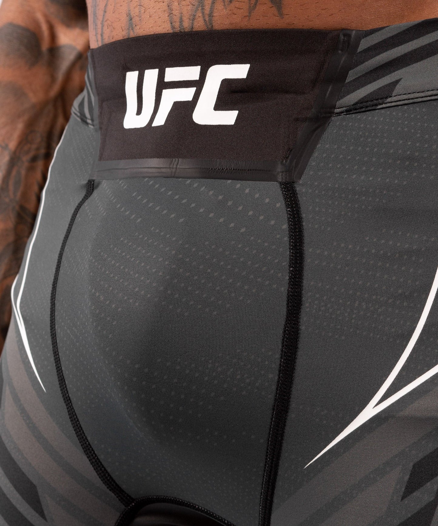 Men's UFC Venum Authentic Fight Night Compression Short - Long Cut - Black