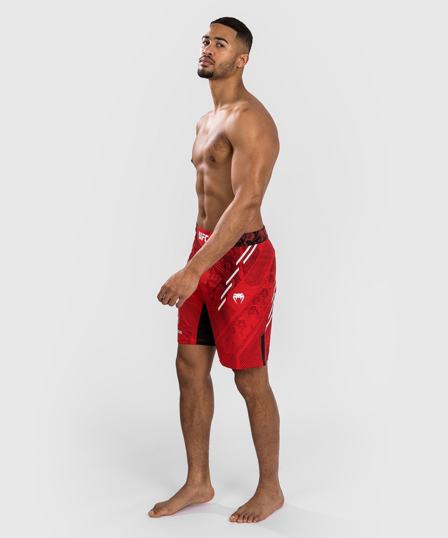 UFC Adrenaline by Venum Authentic Fight Night Herren Lang geschnittene Kampfshorts - Rot