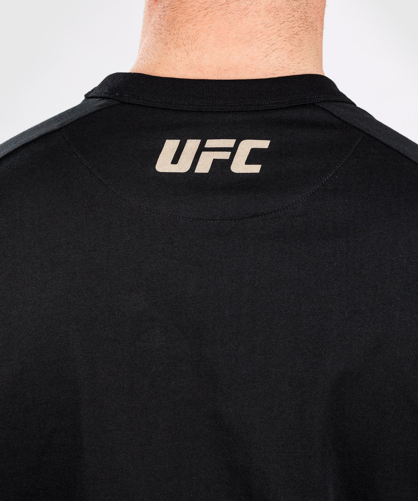 UFC Adrenaline by Venum Fight Week Langärmeliges Herren-T-Shirt - Schwarz