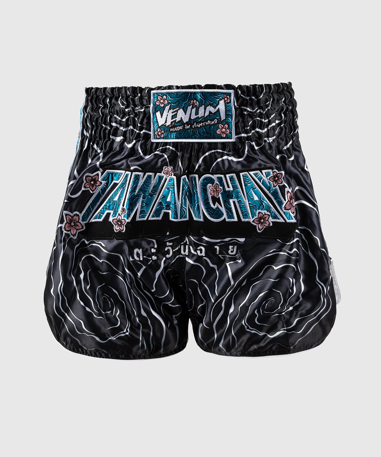 Venum x Tawanchay Muay Thaï short - Black/White