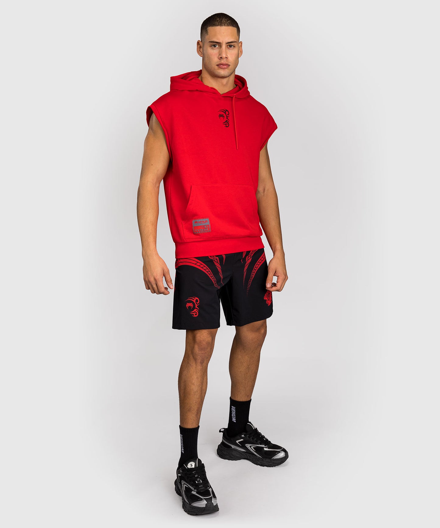 Sweat à capuche sans manches Venum x Mike Tyson Tiger - Rouge Intense/Noir Profond