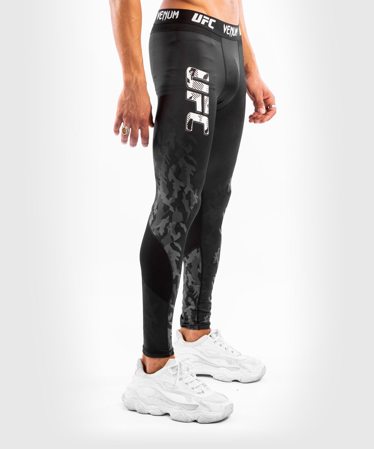 Pantalon de Compression Homme UFC Venum Authentic Fight Week - Noir