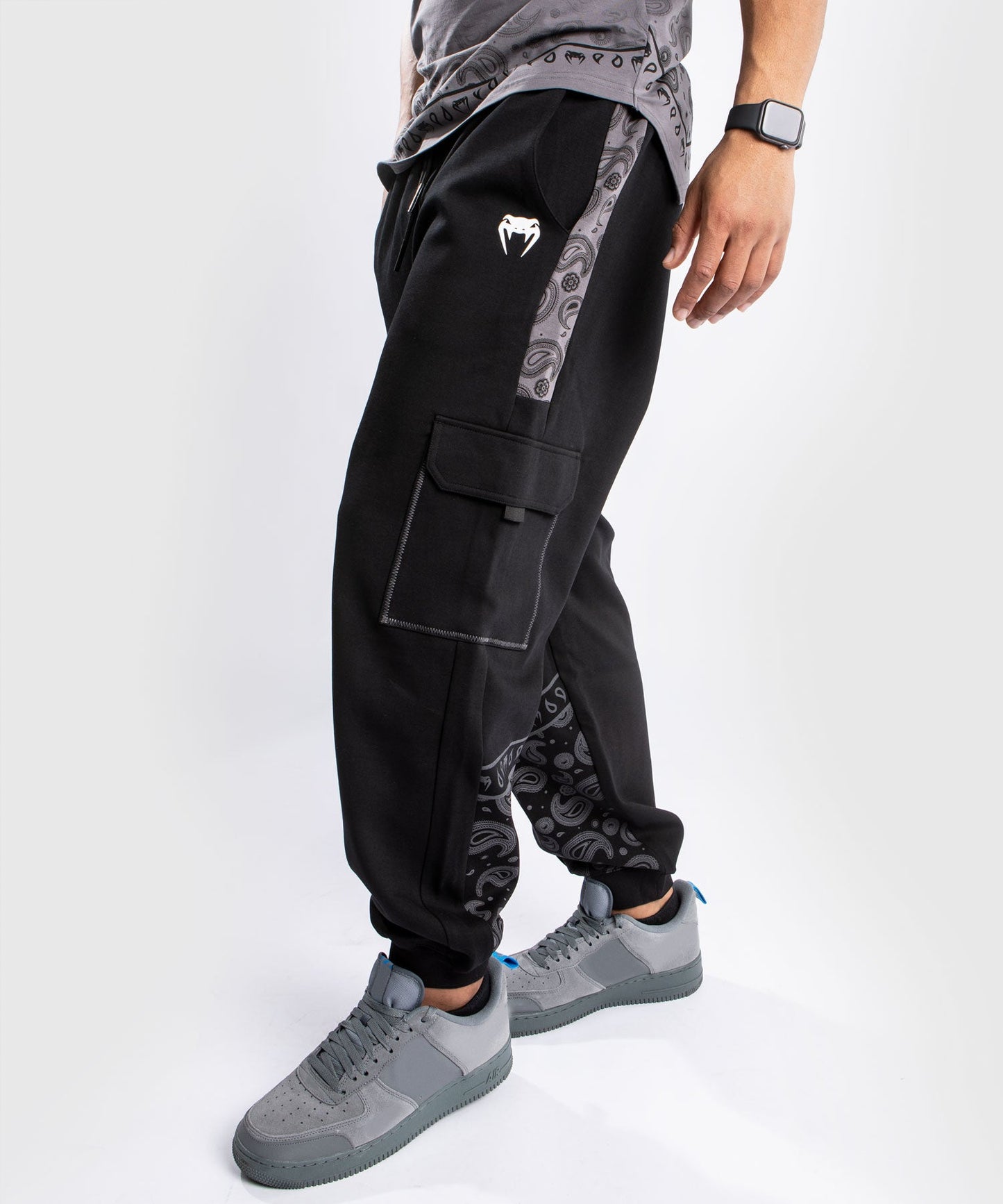 Venum Cali 34 Jogging Pants - Oversize - Black