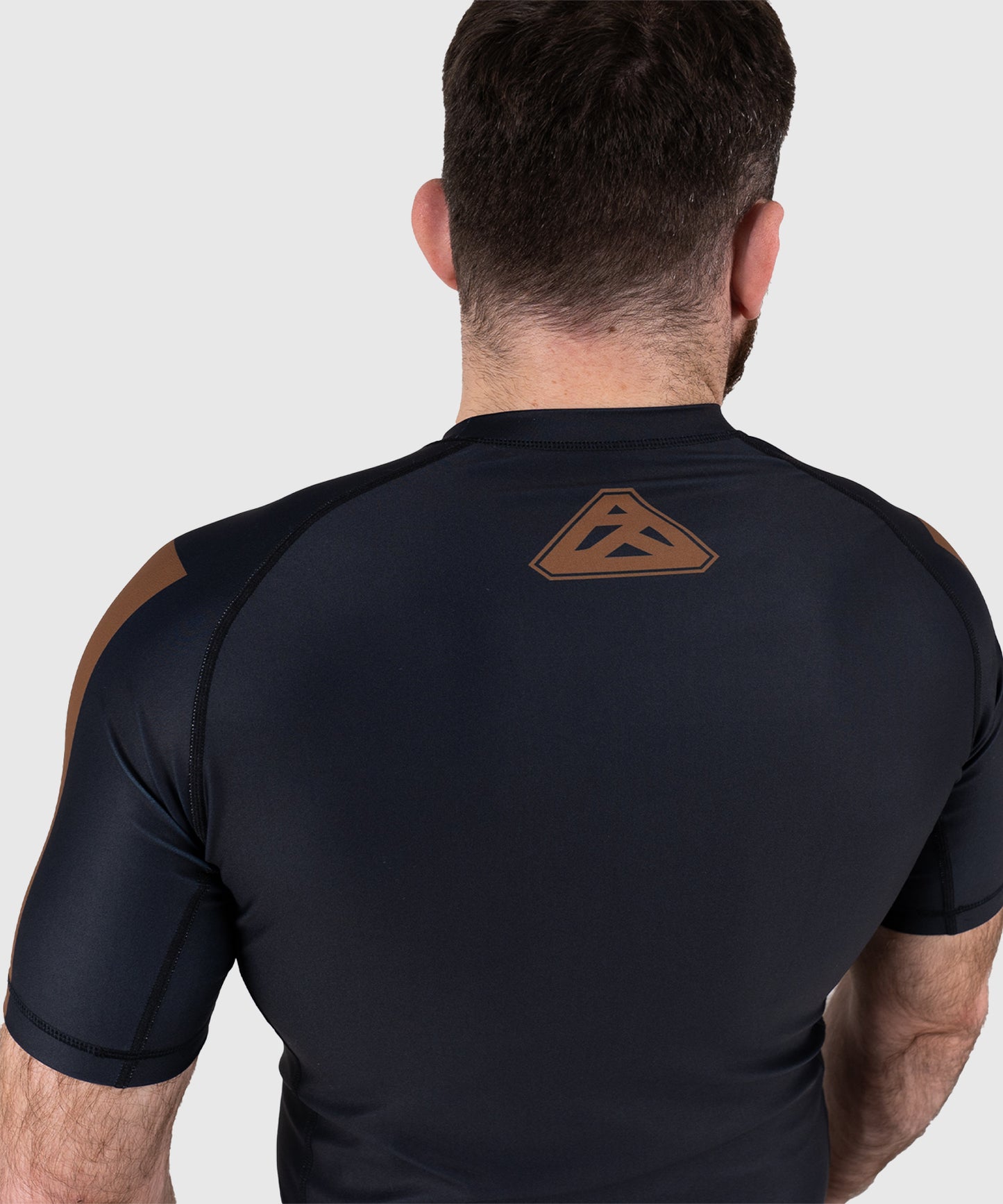 Scramble Ranked Rashguard de Manga Corta - Marrón