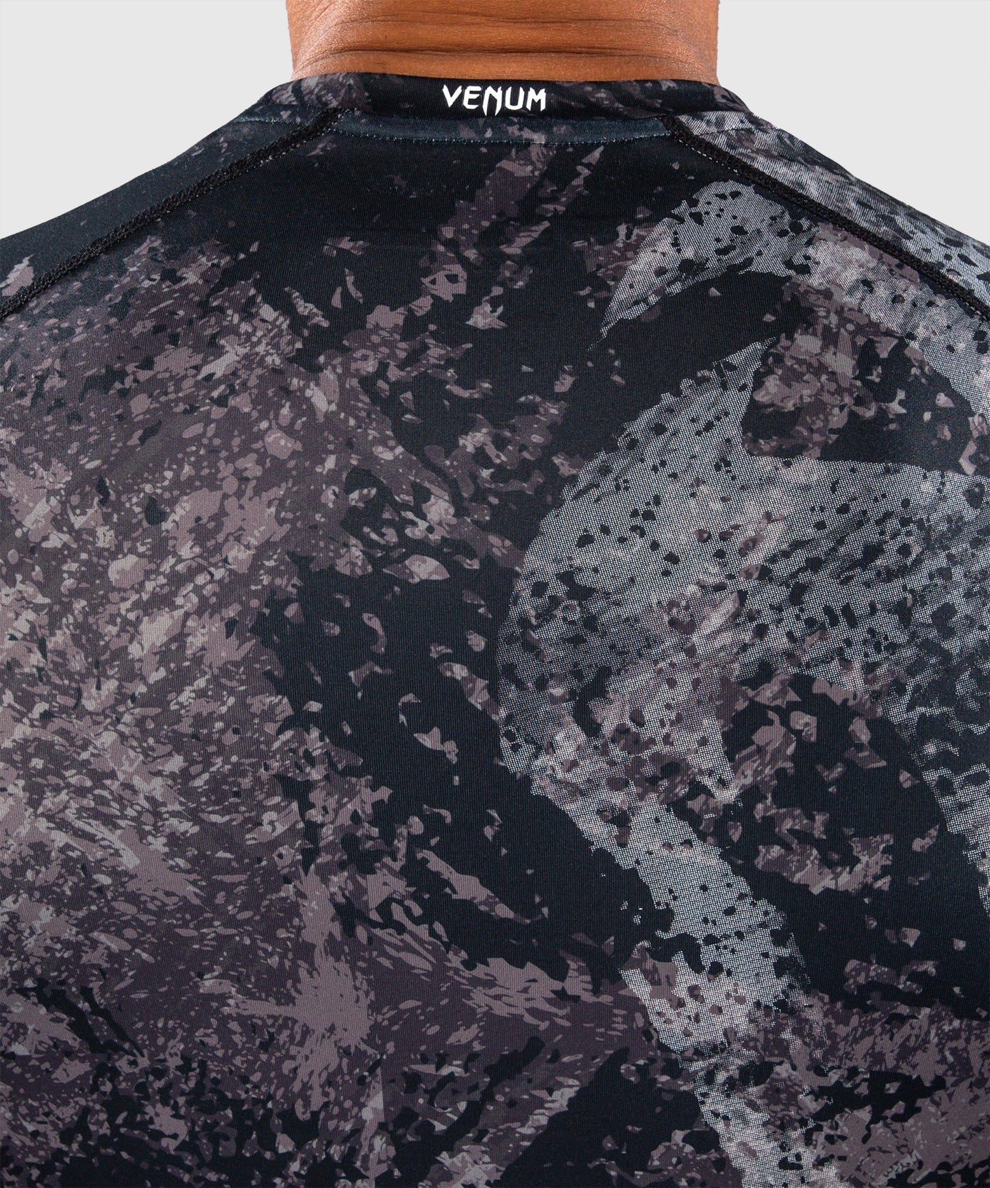 Venum Rage & Workout Rashguard a Maniche Corte - Nero/Grigio