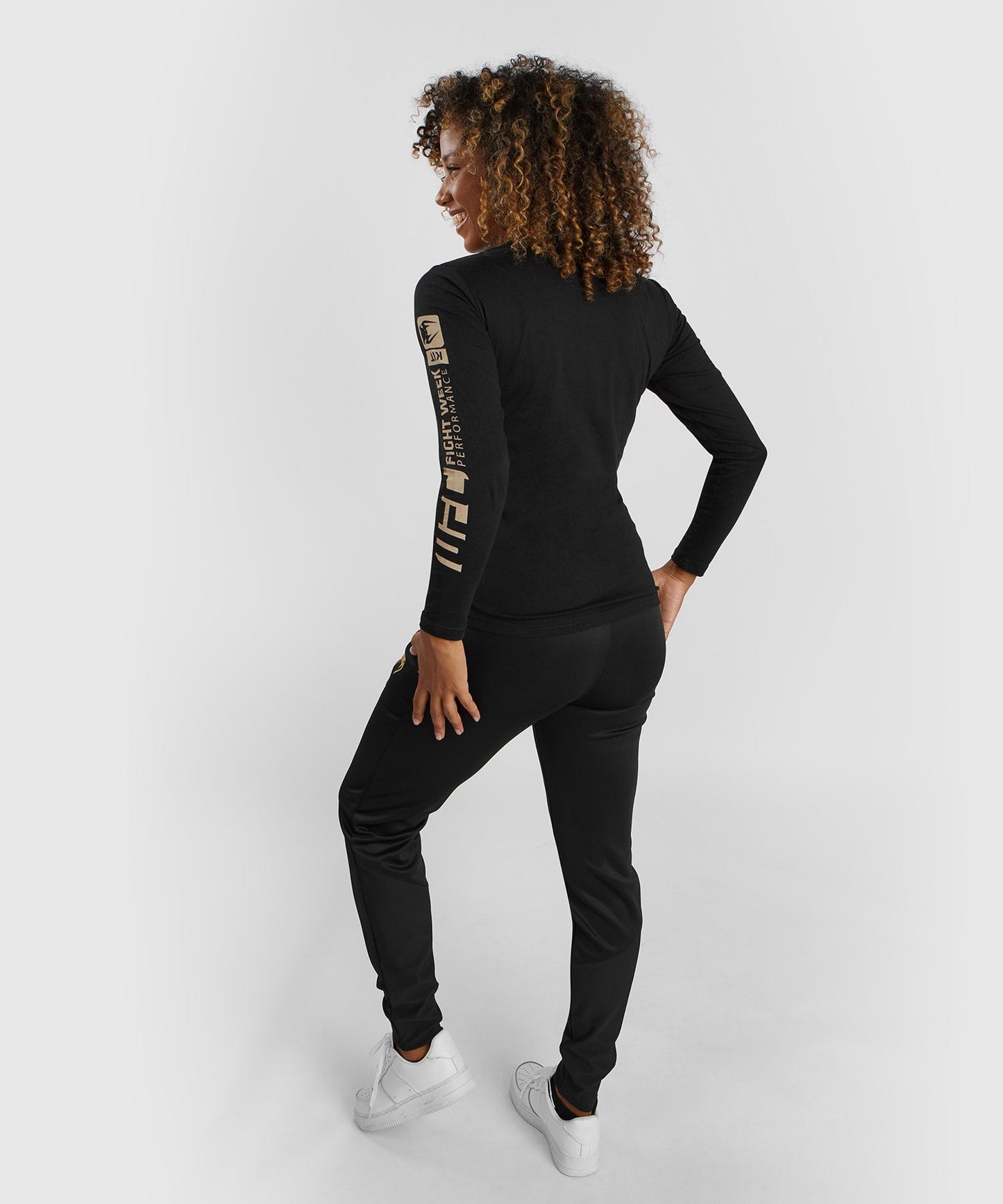 T-shirt à manches longues en coton pour Femmes UFC Adrenaline by Venum Fight Week - Noir