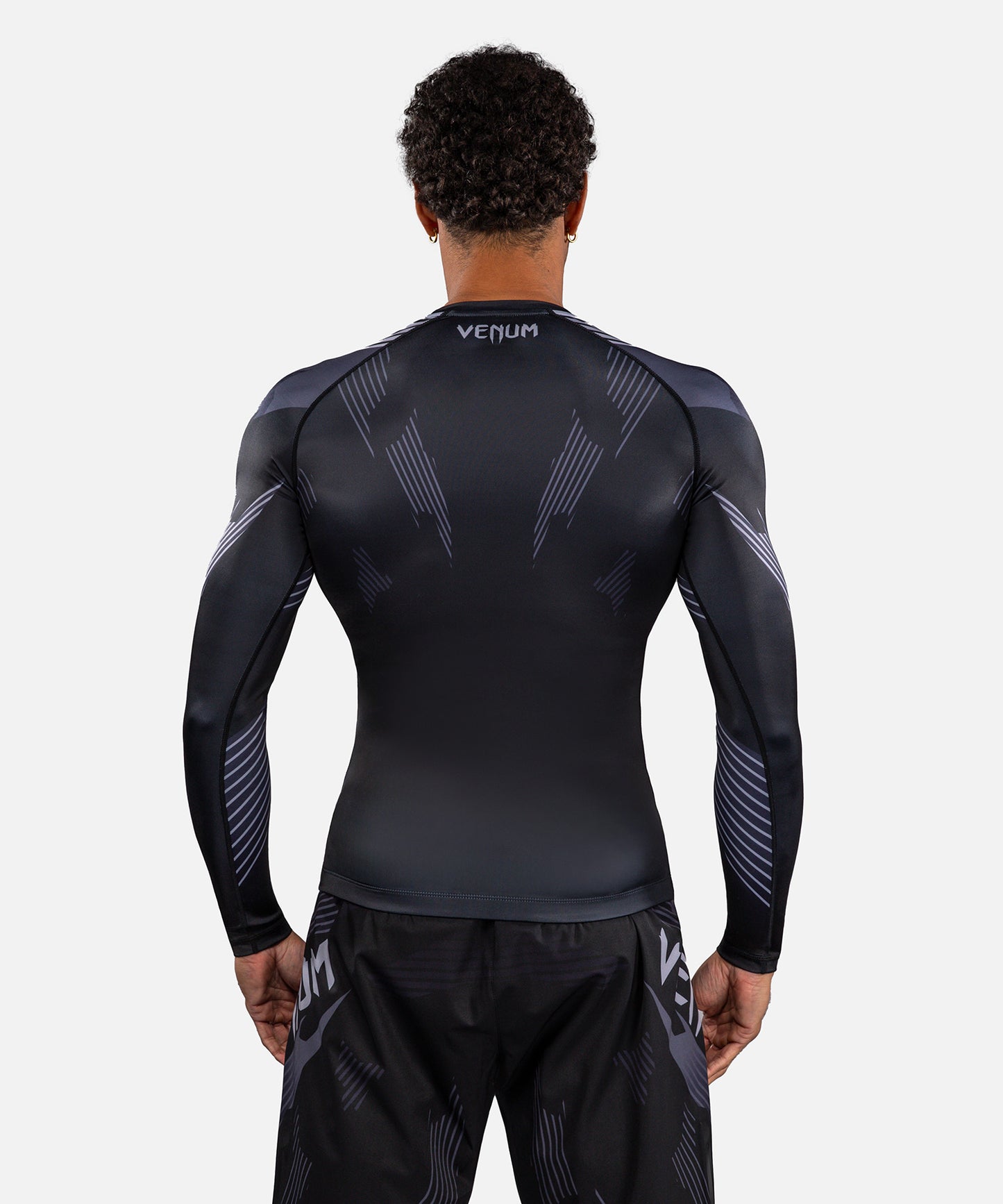 Venum No-Gi 6.0 Rashguard Manga Larga - Negro/Gris