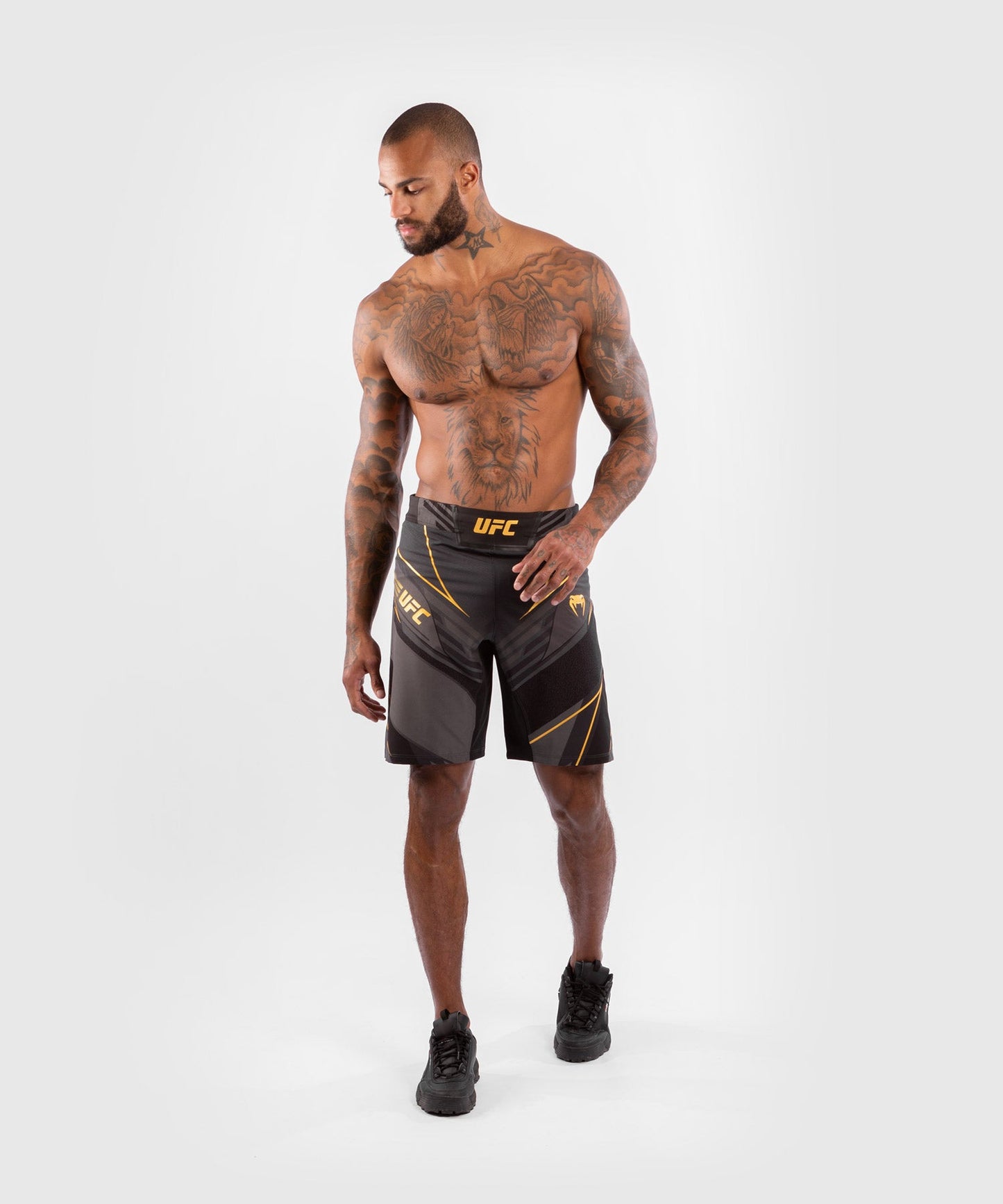 UFC Herren Fightshorts Venum Authentic Fight Night - Long Cut - - Champion