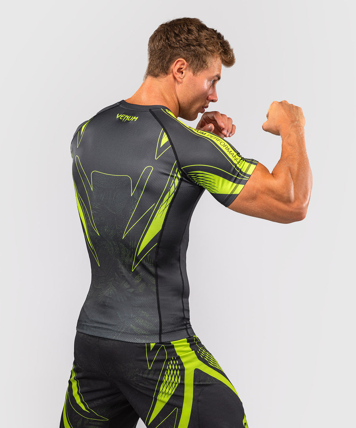 Rashguard à manches courtes Venum Amazonia Reborn - Noir/Vert