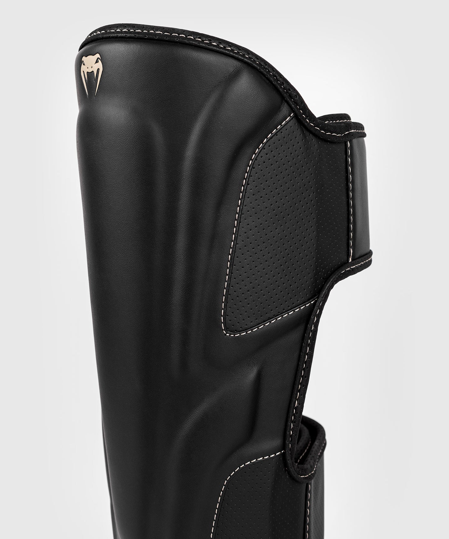 Venum Impact Evo Espinilleras - Negro