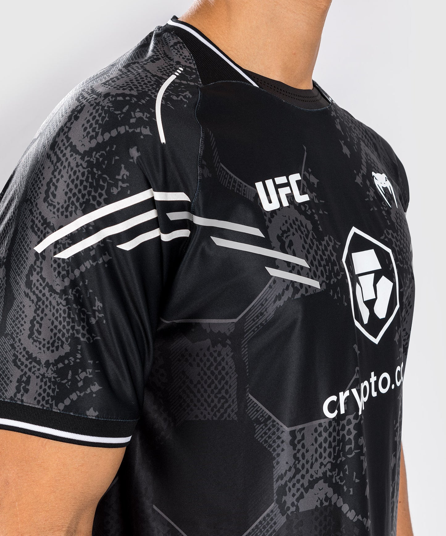 Noche UFC by Venum Authentic Fight Night Herren Walkout-Trikot - Schwarz