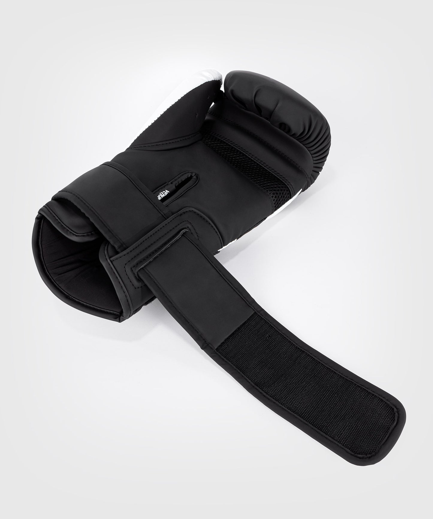 Venum Challenger 4.0 Boxhandschuhe - Schwarz/Weiß