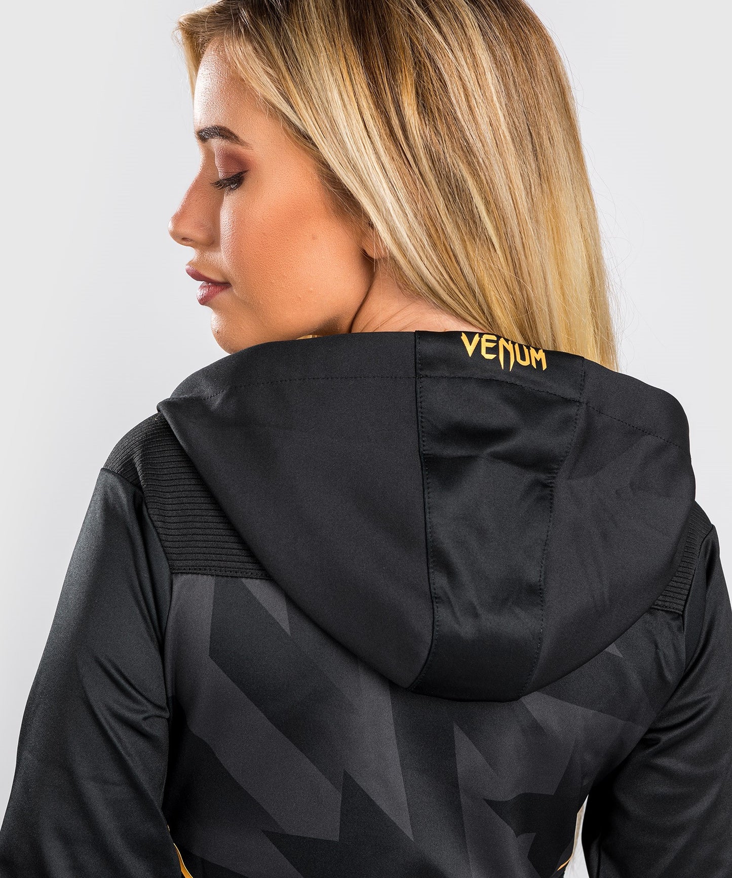 Sweatshirt à Capuche Venum Razor - Pour Femmes - Noir/Or
