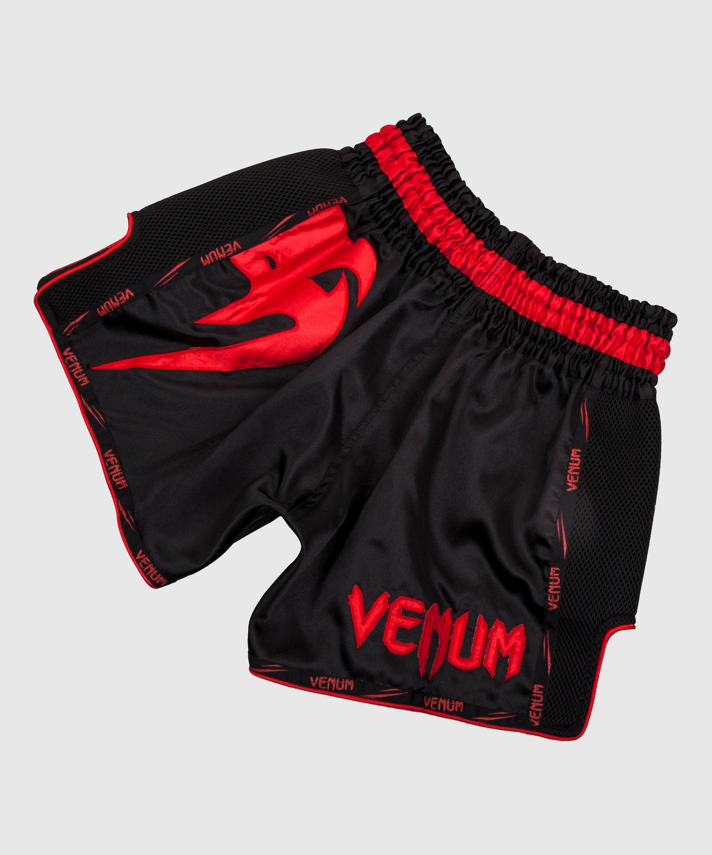 Muay Thai Shorts Venum Giant