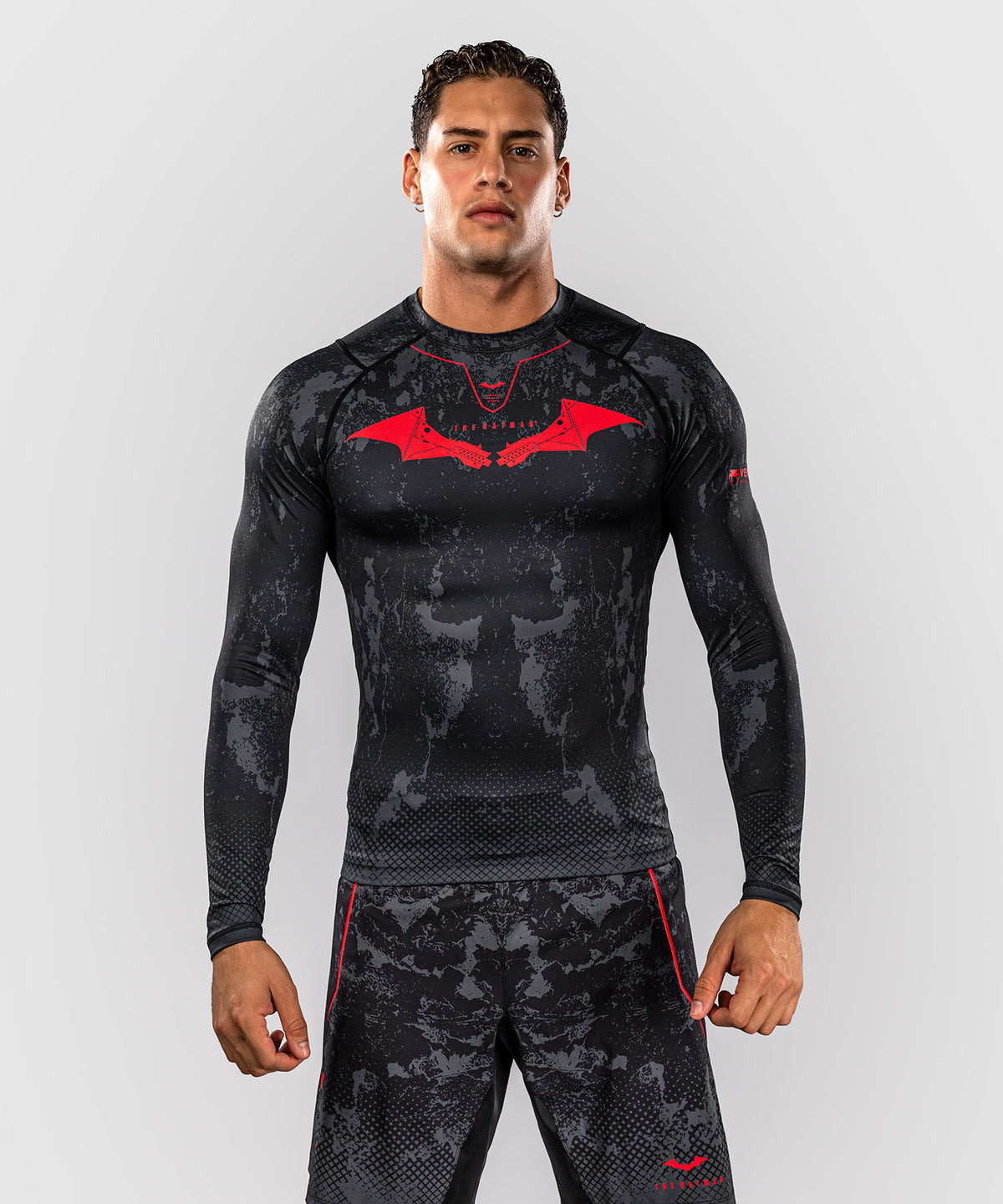 Venum x Batman Langarm-Rashguard - Schwarz/Grau/Rot