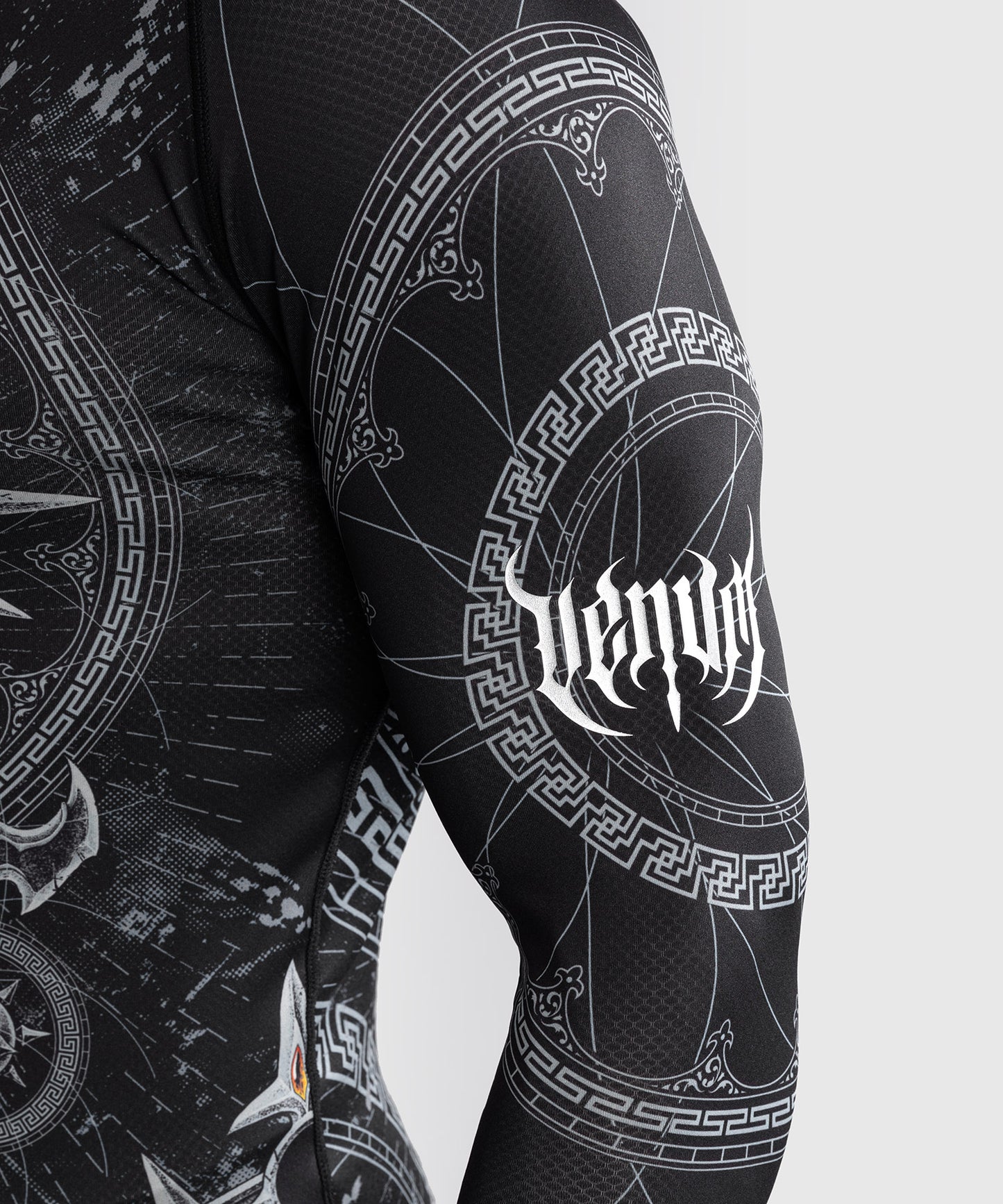 Rashguard à Manches Longues pour Hommes Venum Gladiator 5.0 - Noir/Argent