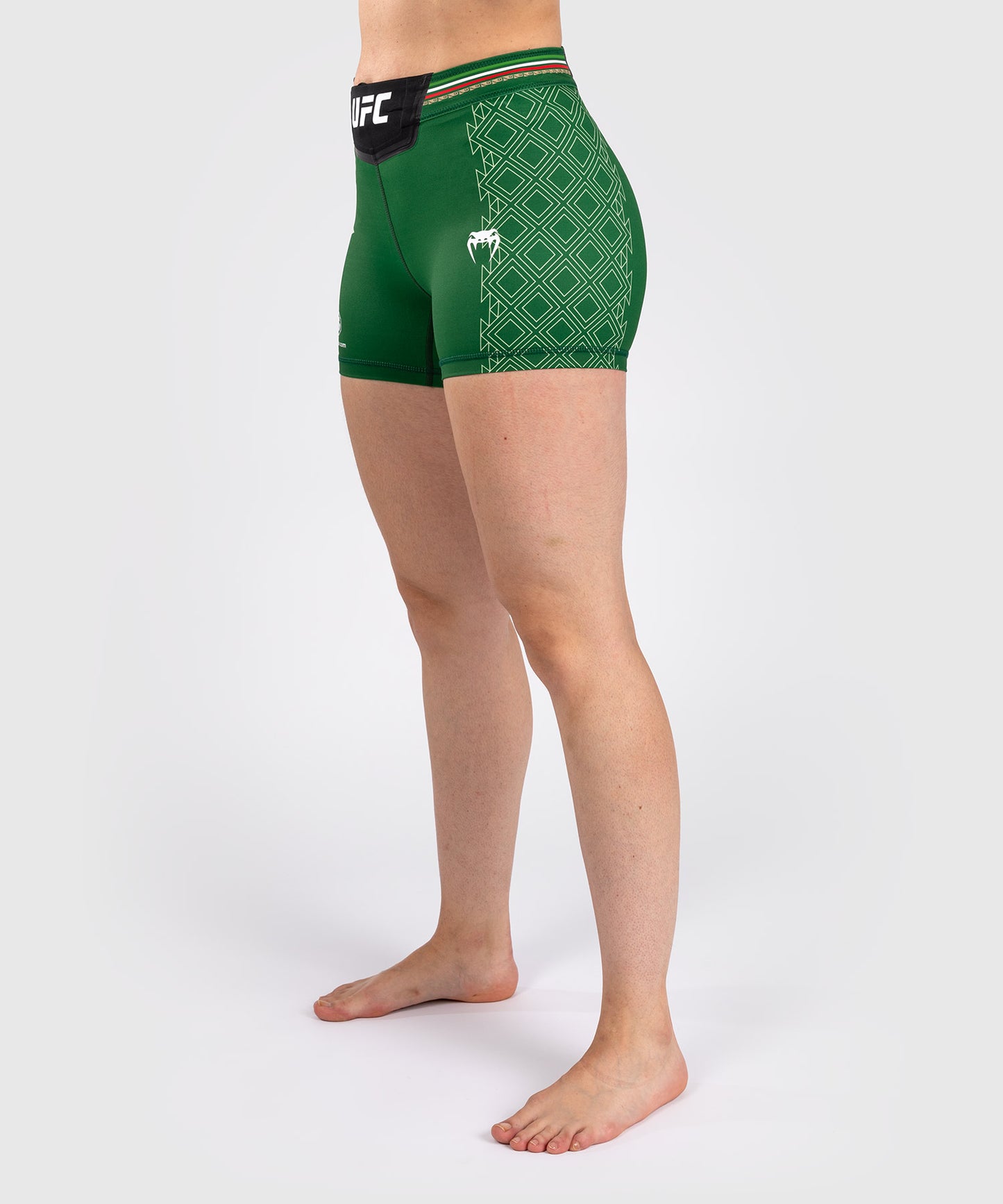 Noche UFC by Venum Authentic Fight Night Frauen Vale Tudo Shorts - Kurze Passform - Grün