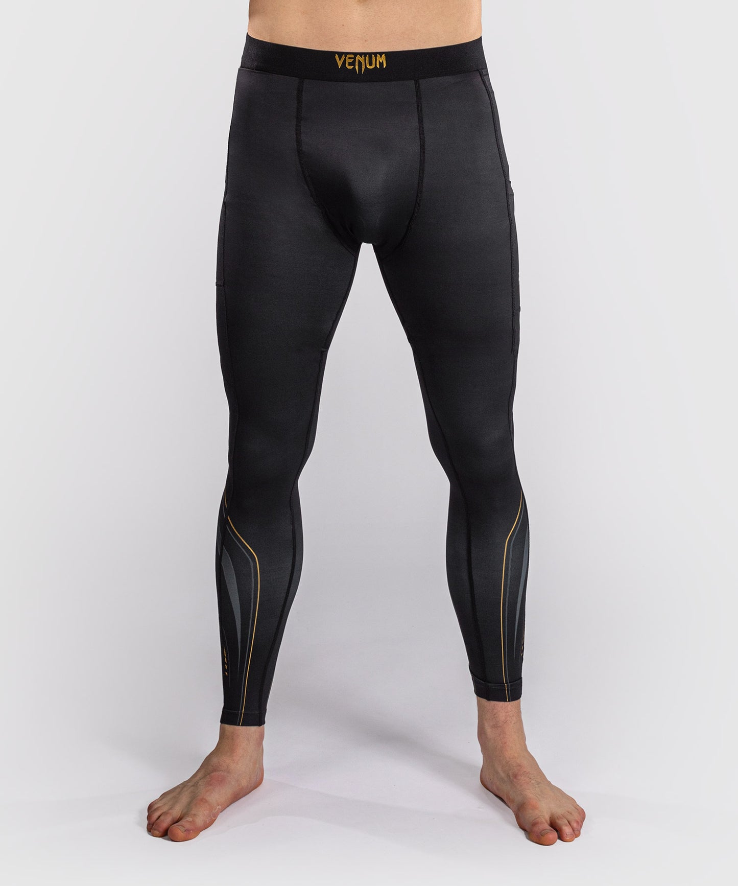 Venum Streamline Spats – Nero/Oro