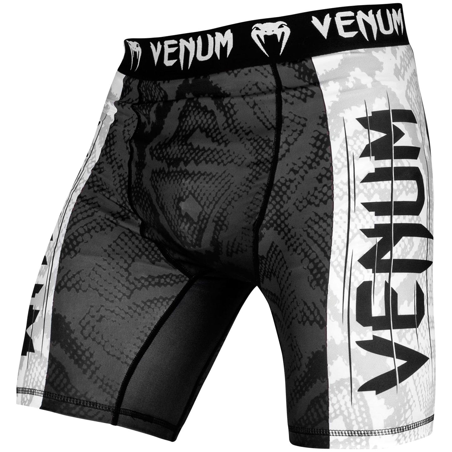 Venum Amazonia 5 Vale Tudo Shorts - Amazonia Black