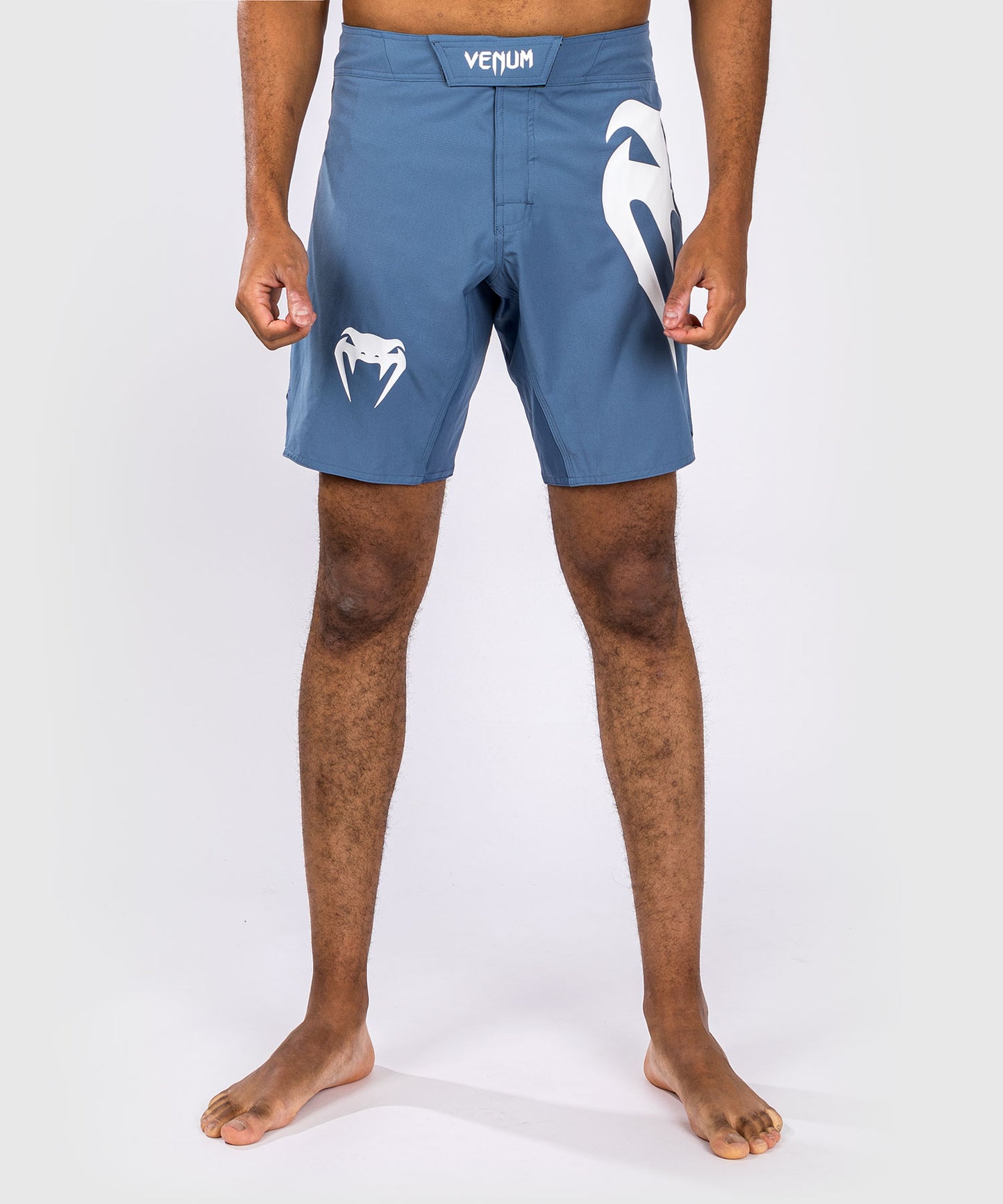 Venum Light 5.0 Fight Shorts - Blau/Weiß
