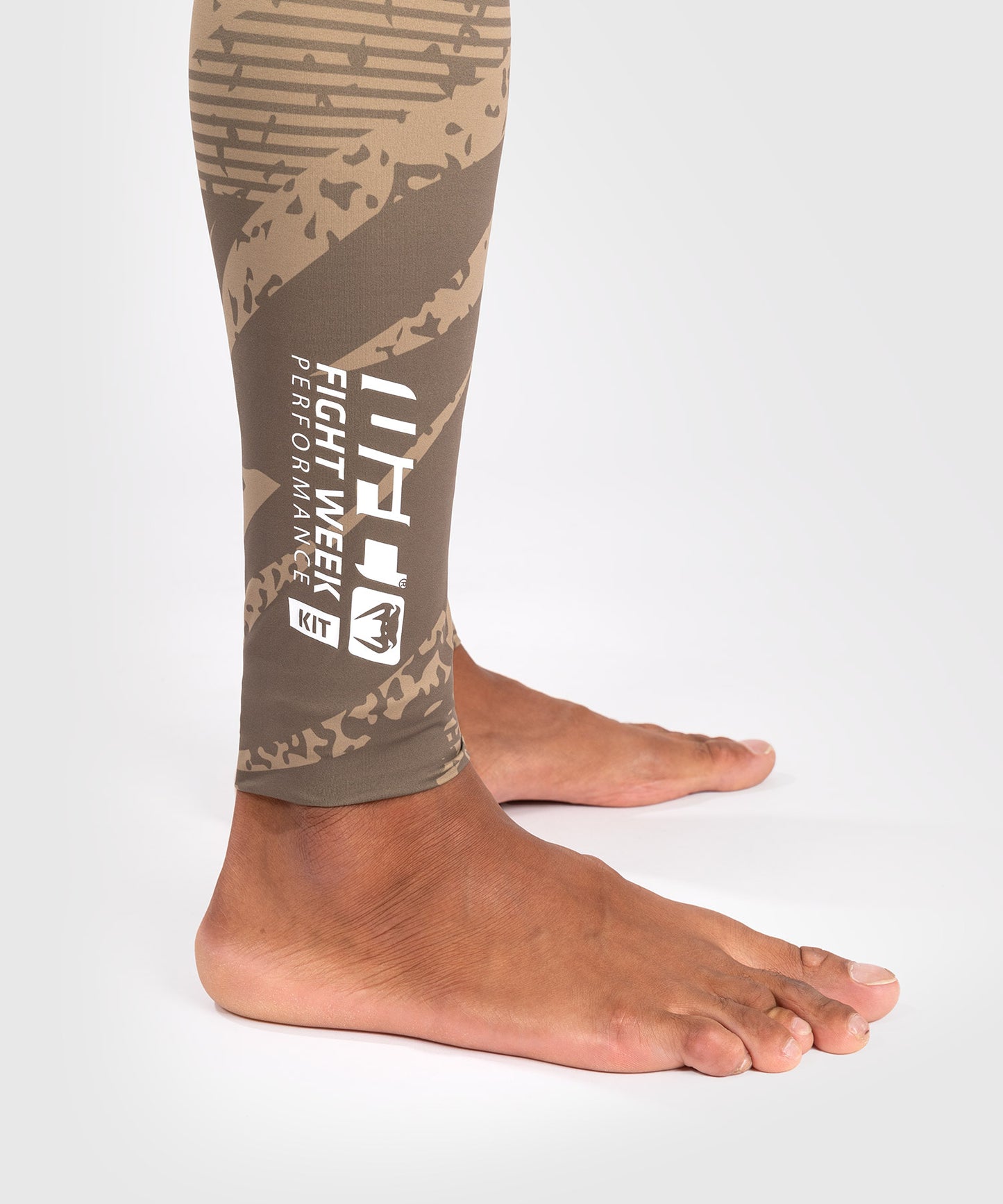 UFC Adrenaline By Venum Fight Week Performance Malla para Hombre - Desert Camo