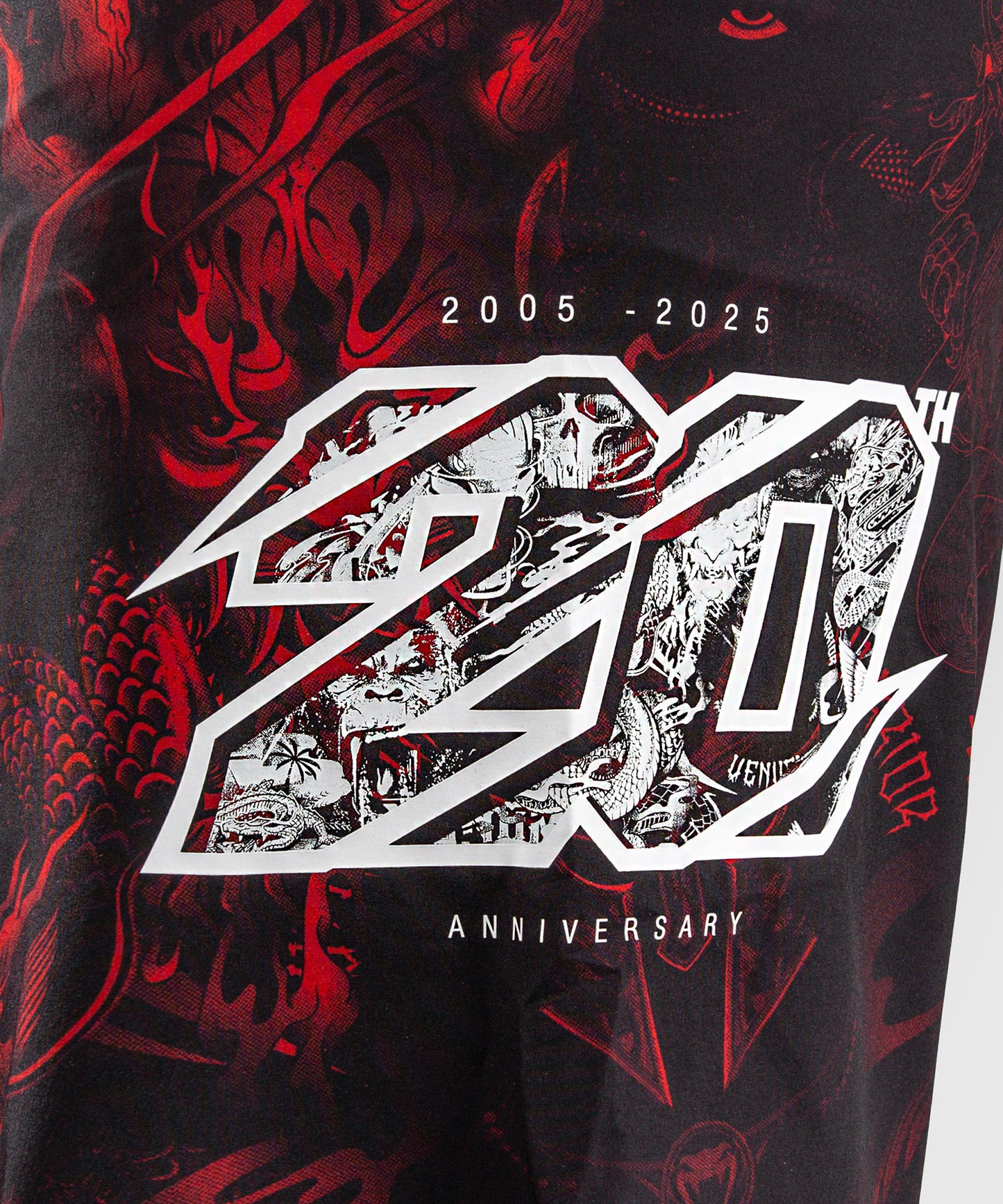 Venum 20th Anniversary Fightshorts - Black/Red