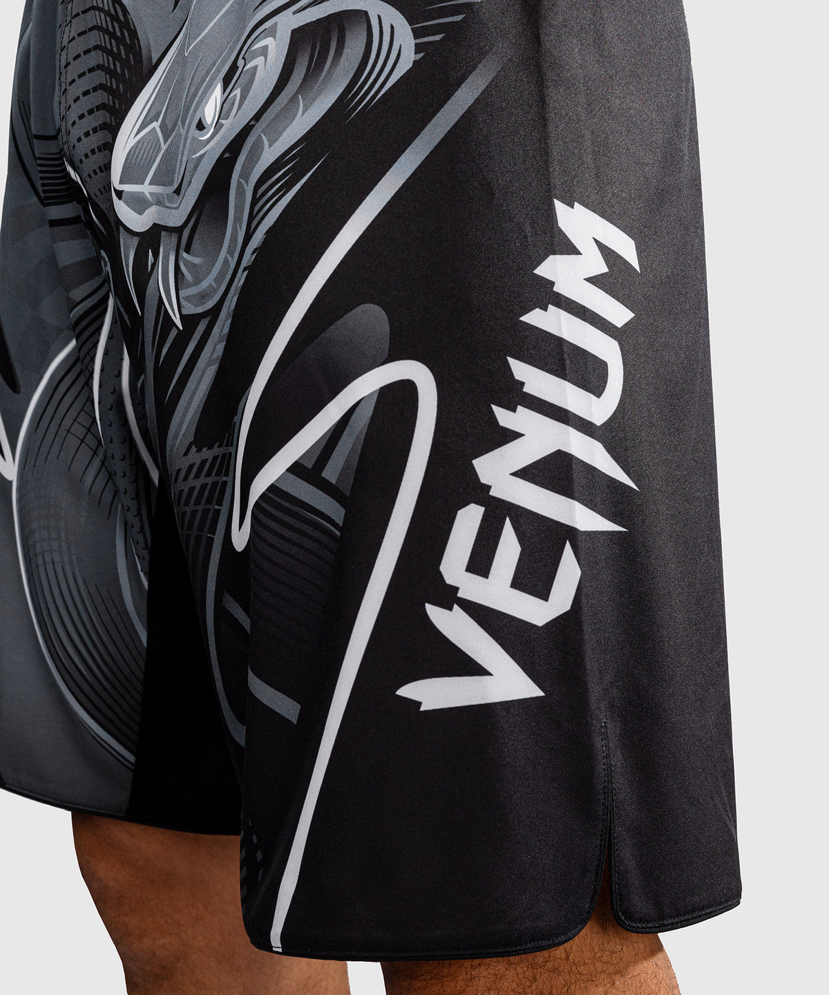 Venum Crimson Viper 2.0 Fightshorts - Schwarz/Grau