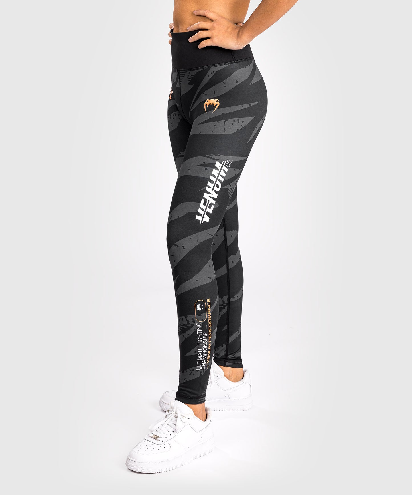 UFC Adrenaline by Venum Fight Week Frauen Leistung Tight - Urban Camo