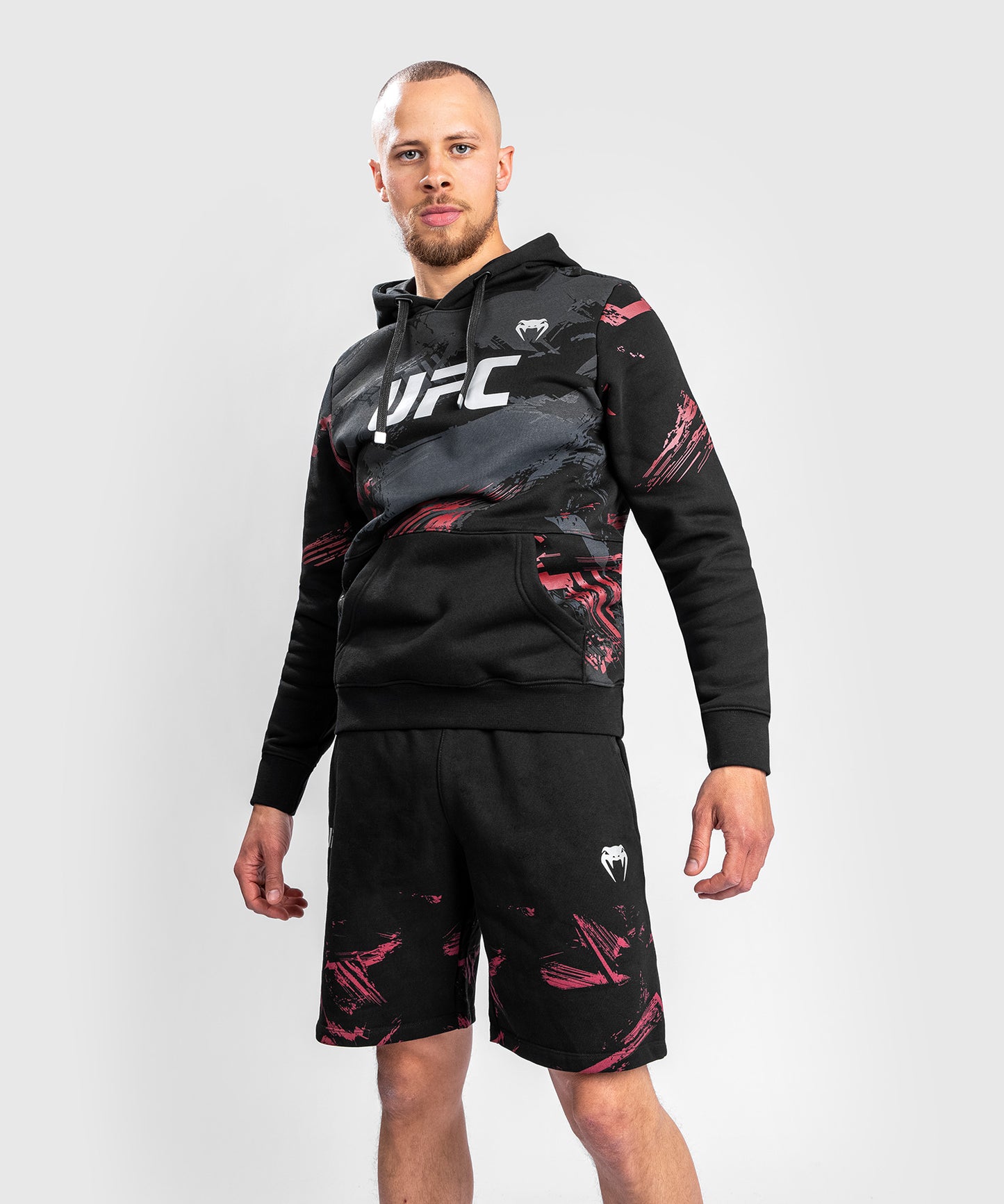 UFC Venum Authentic Fight Week 2.0 Hooded Sweatshirt – Schwarz/Rot