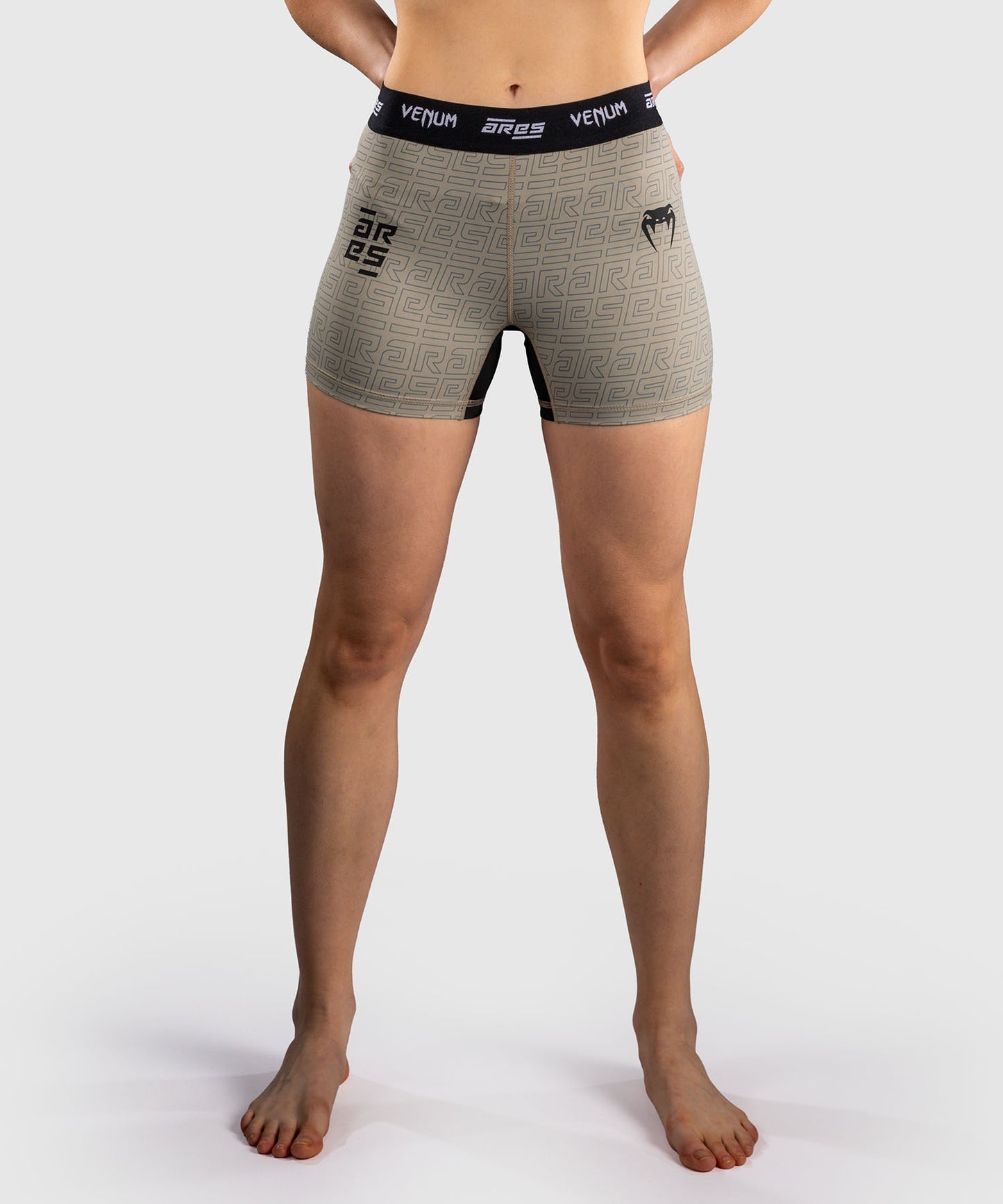 Venum x Ares 2.0 Trainingsshorts für Damen – Sand