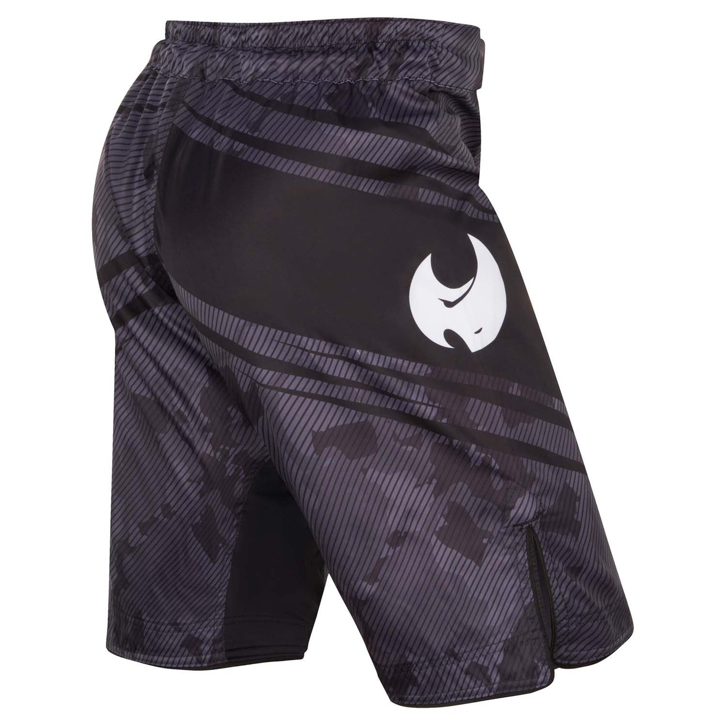 Fumetsu Shield Fightshorts - Schwarz/Camouflage