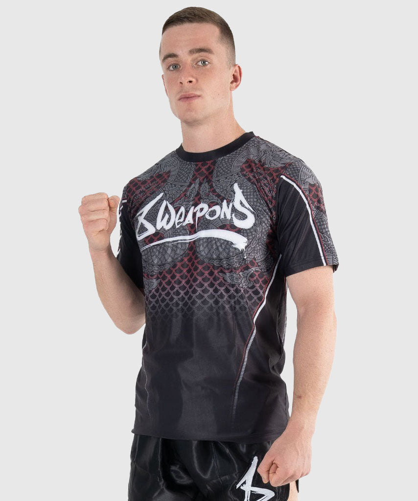8 Weapons Functional Naga Yant T-Shirt - Schwarz/Rot