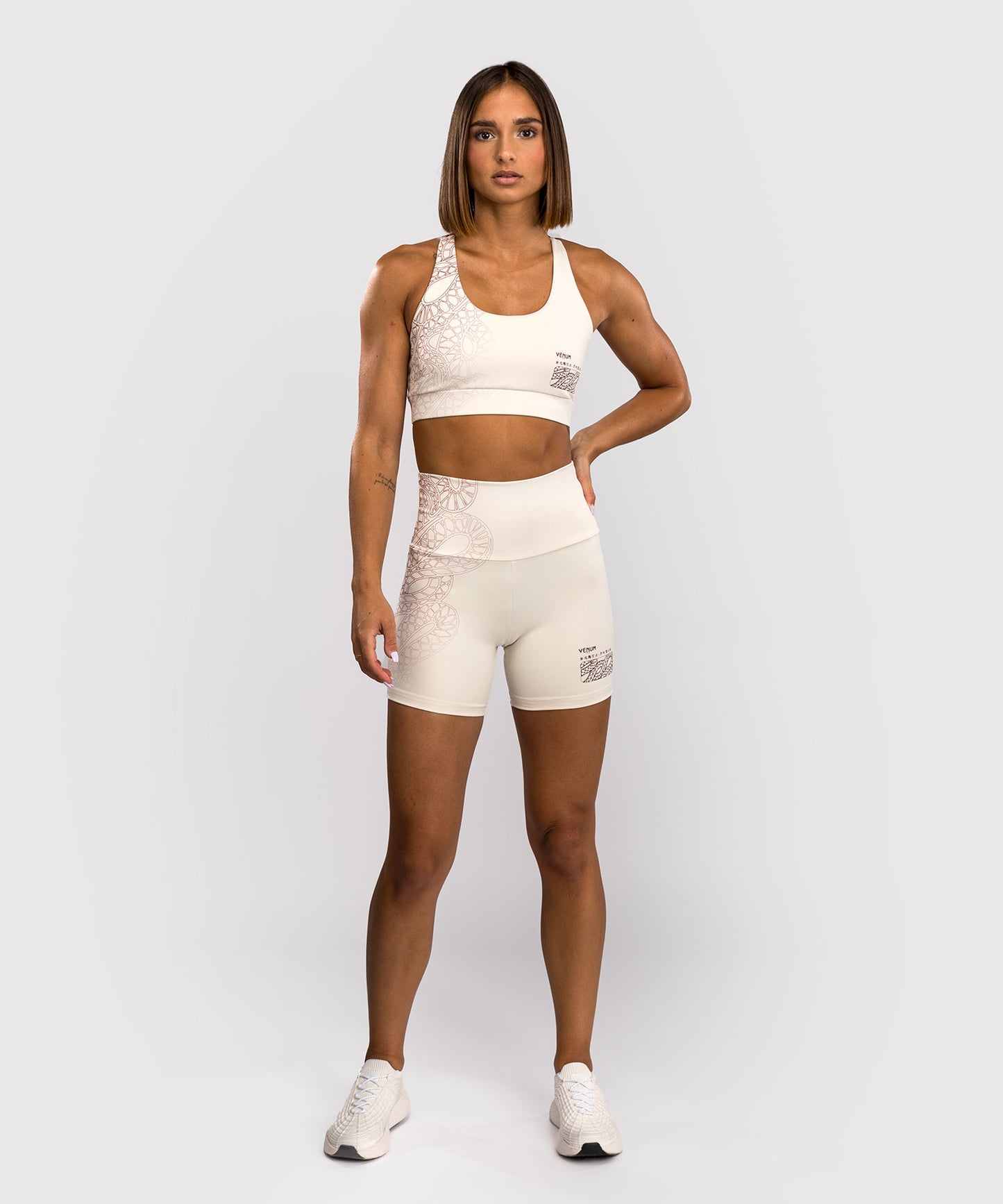 Venum Serpenti Damen Vale Tudo Shorts – Elfenbein/Bordeaux