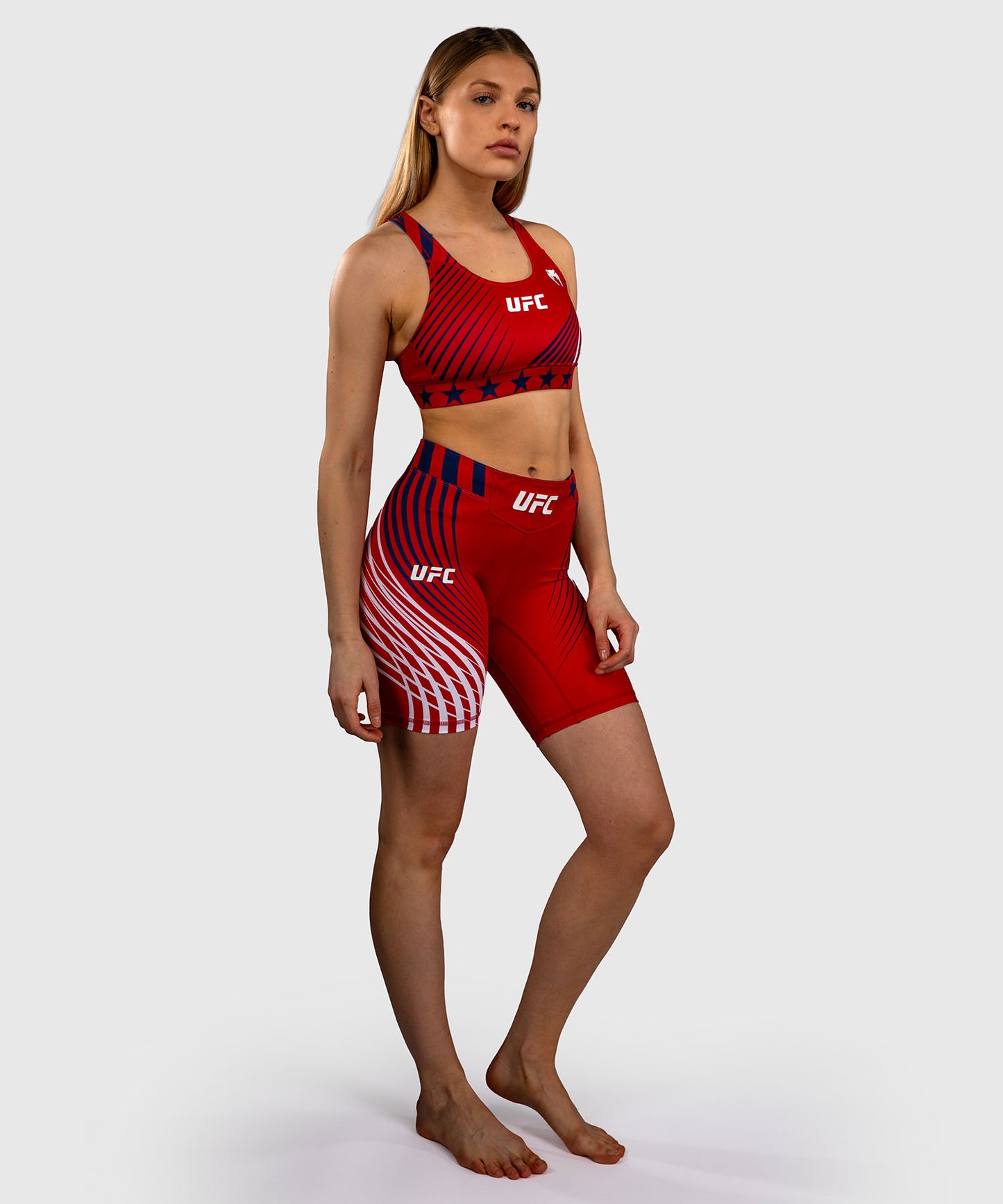 Official UFC Freedom 250 by Venum Authentic Vale Tudo Shorts de ajuste largo para mujer - Rojo
