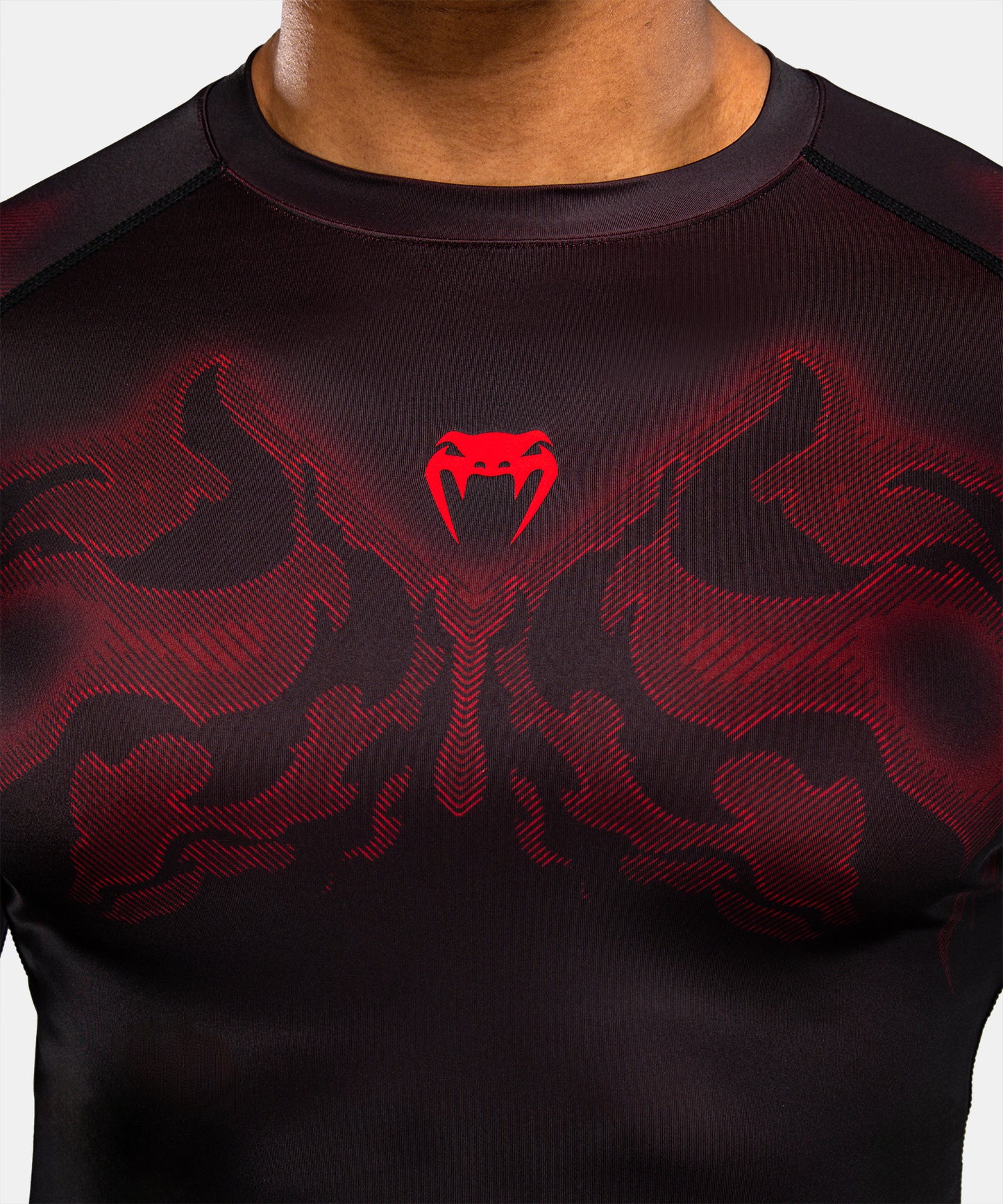 Rashguard à Manches Longues Venum Spectre – Noir/Rouge