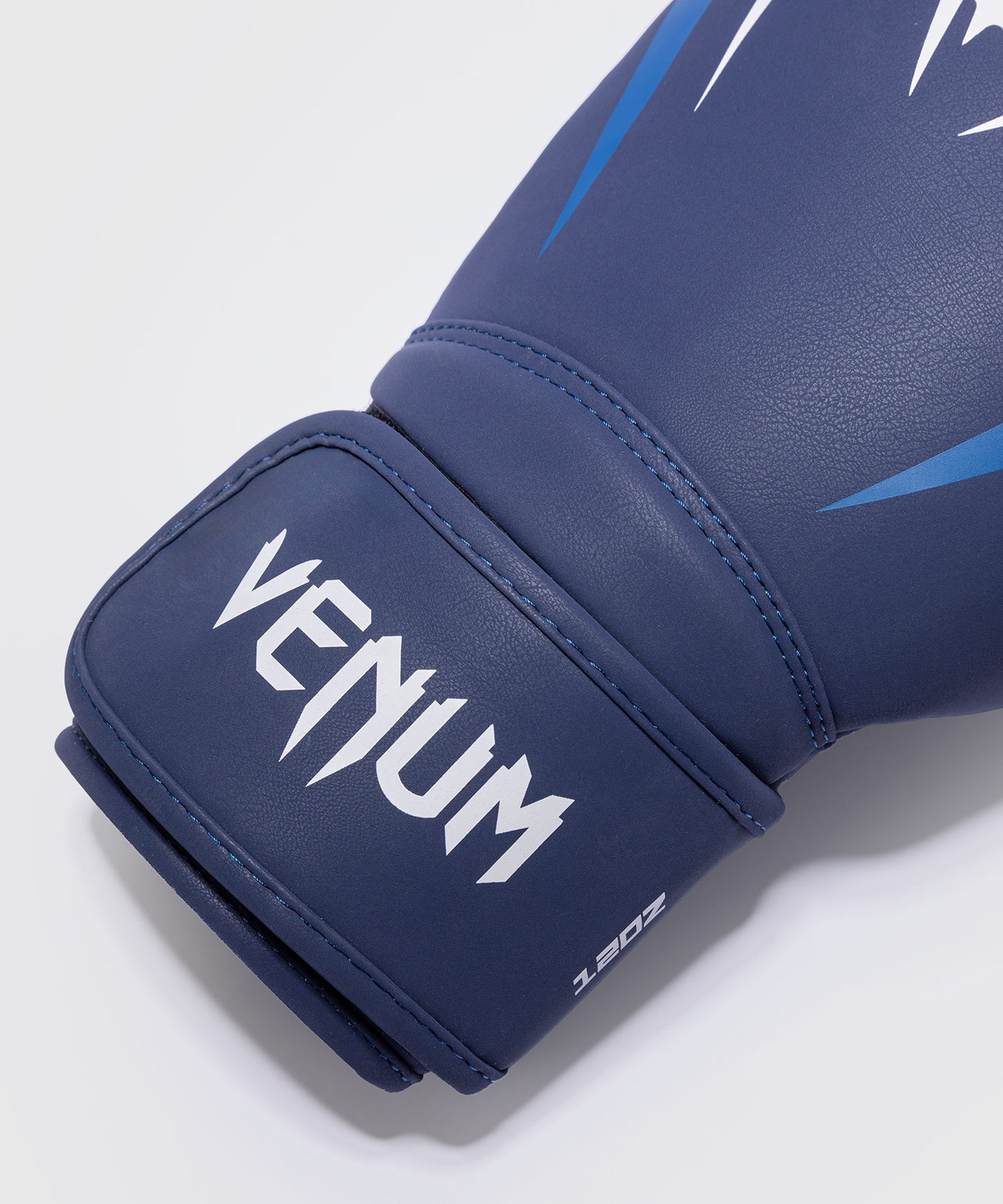 Gants de boxe Venum Hurricane – Bleu Minuit/Blanc
