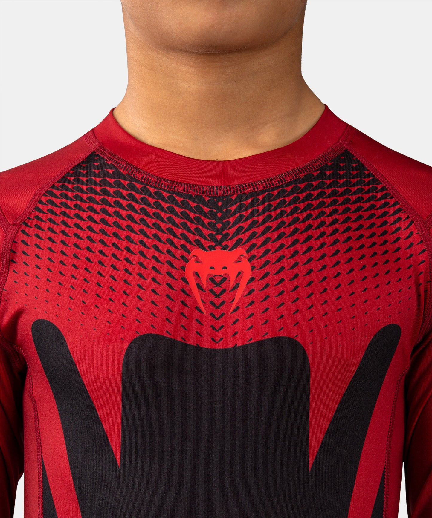 Venum Attack Rashguard de Manga Larga para Niño - Negro/Rojo