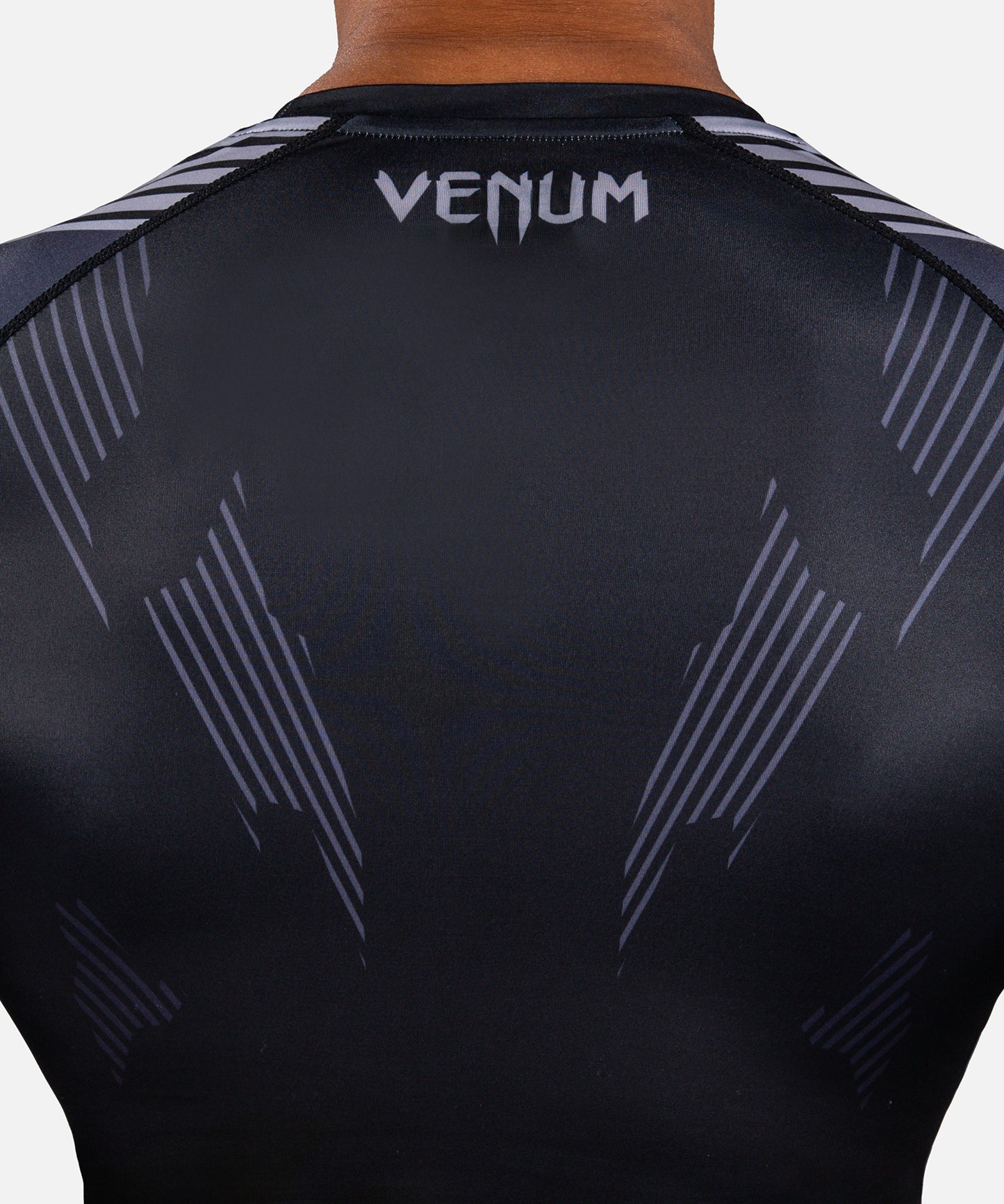 Venum No-Gi 6.0 Rashguard Manga Larga - Negro/Gris