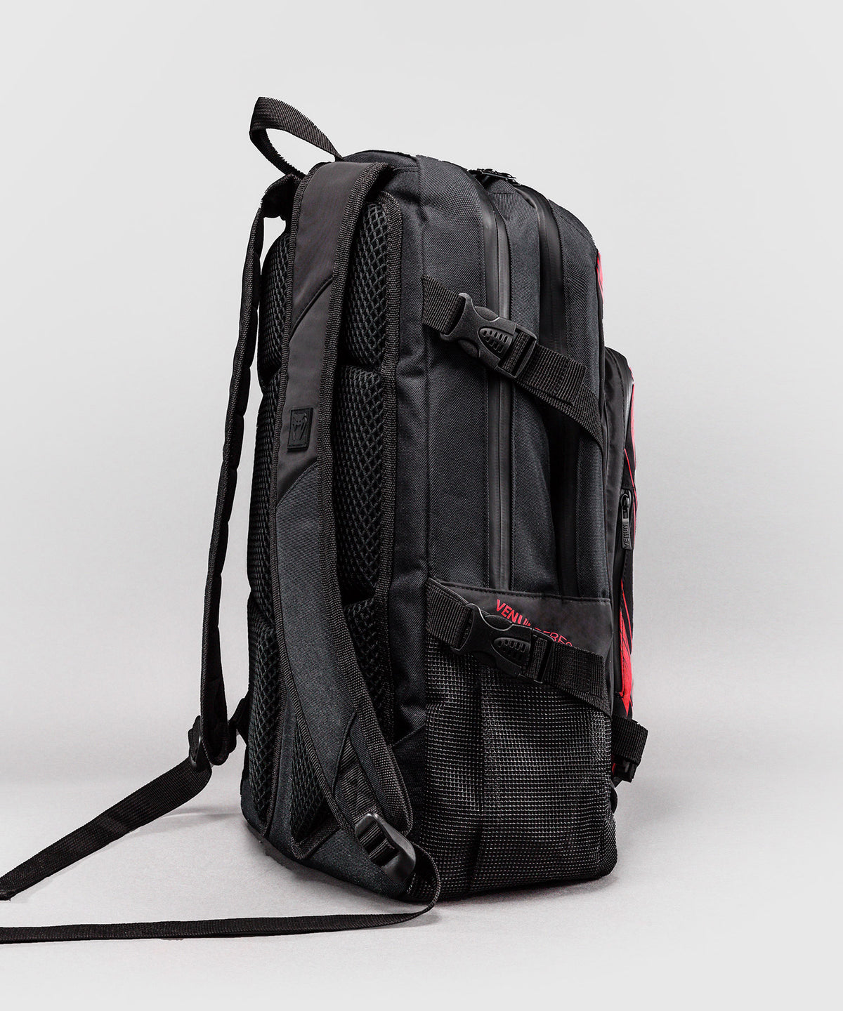 Venum Amazonia Reborn Rucksack (15-25 L) - Schwarz/Rot