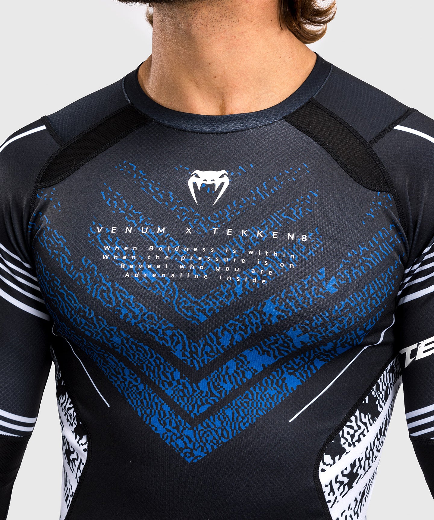 Rashguard Venum x TEKKEN 8 - Jin Kazama - Bleu/Noir/Blanc