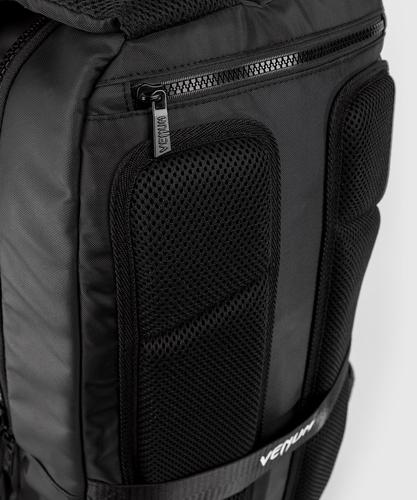 Venum Evo 2 Rucksack (20-25L) – Schwarz/Grau